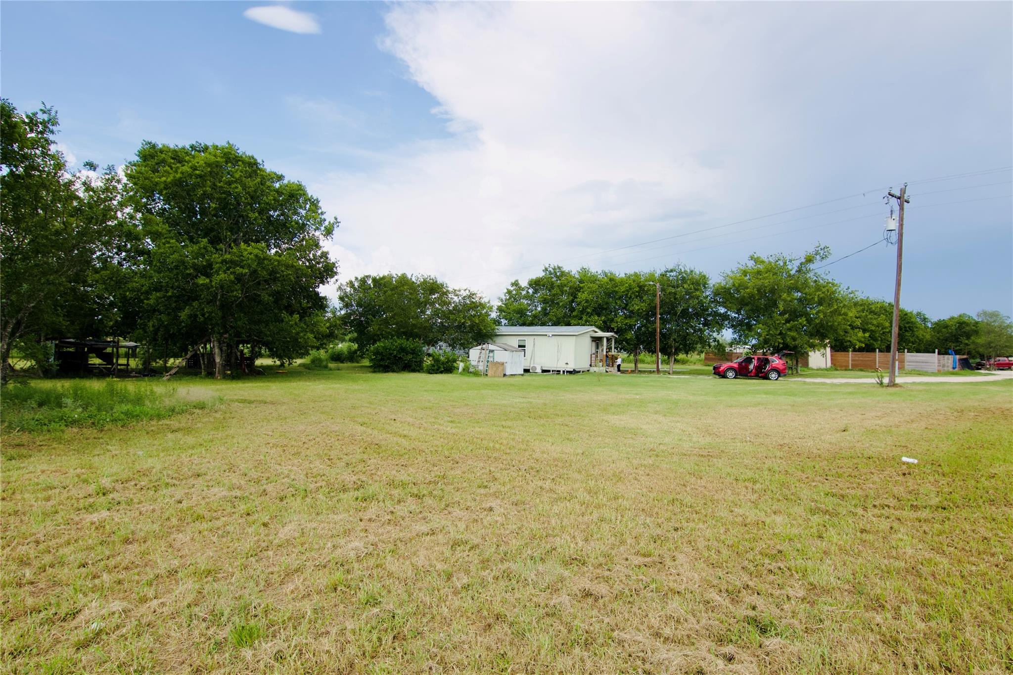 2453 FM 969 # A, Elgin, TX 78621