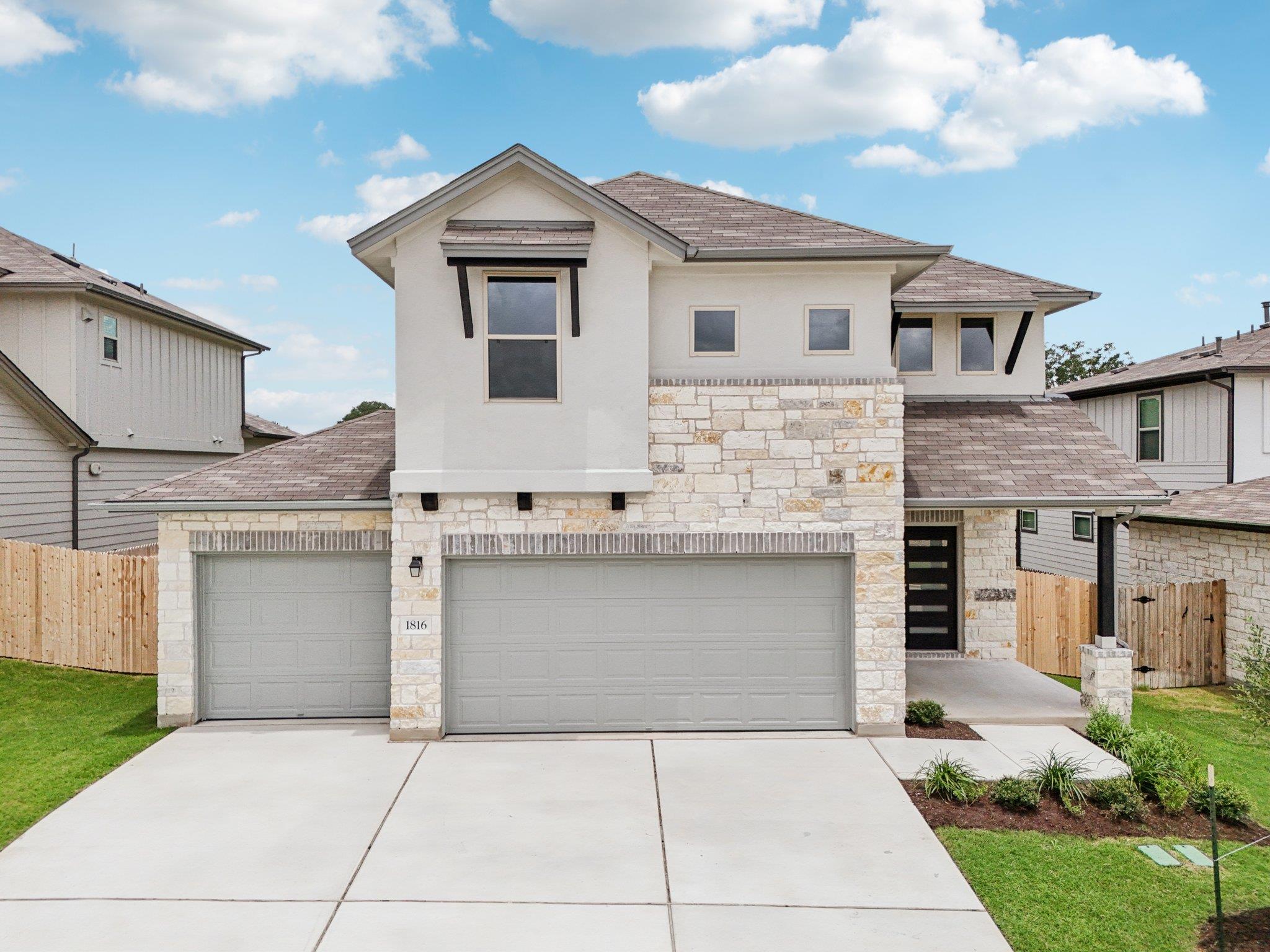 1816 Halas St, Manchaca, TX 78652