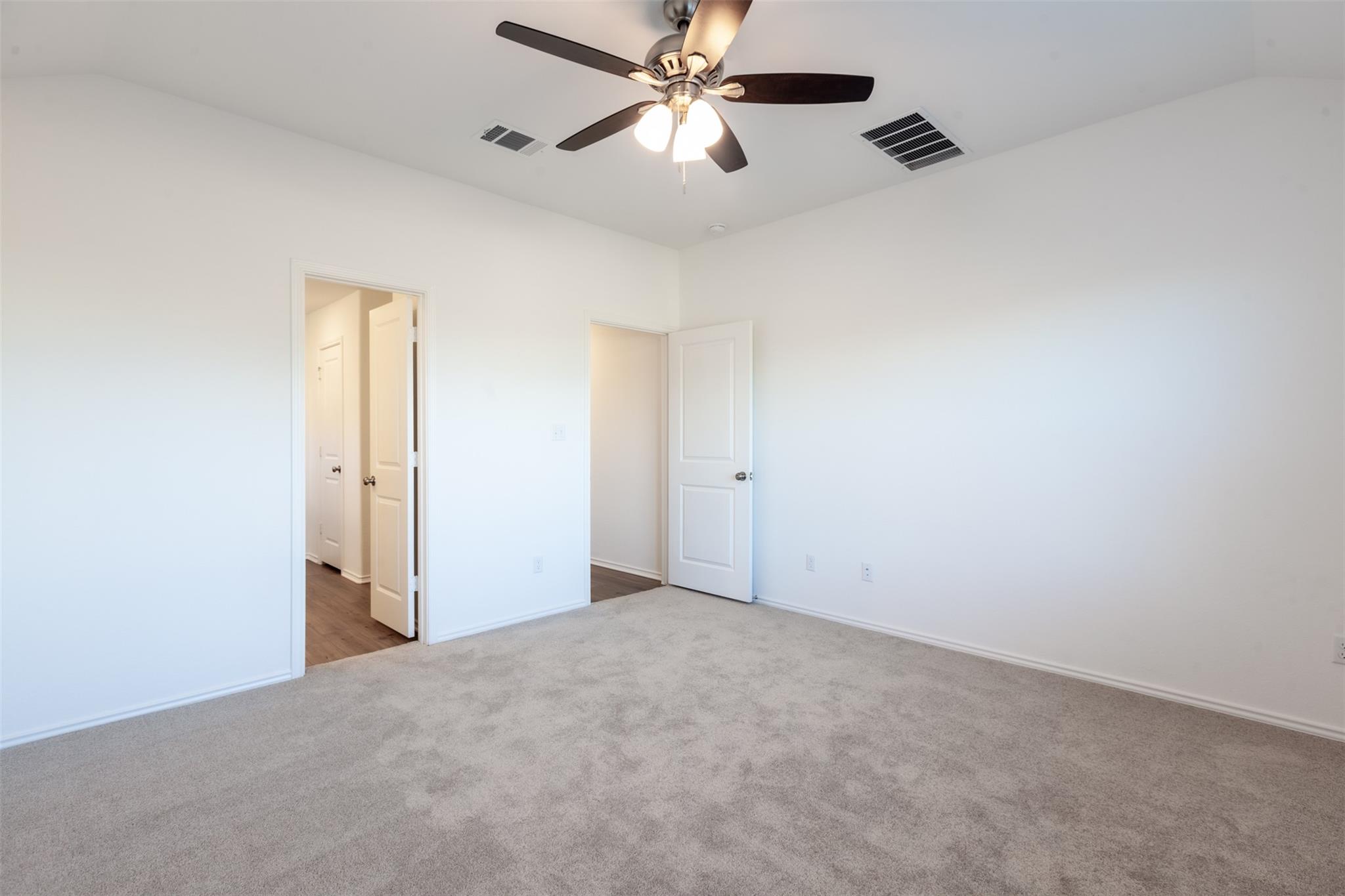 124 Juniper Springs Rd, Kyle, TX 78640