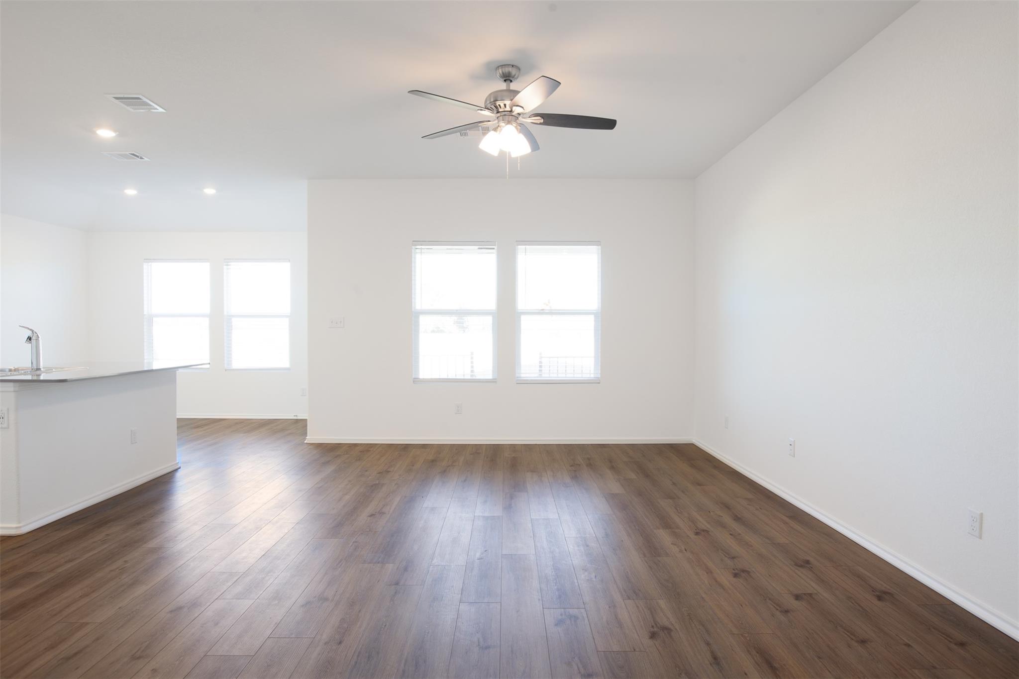 124 Juniper Springs Rd, Kyle, TX 78640