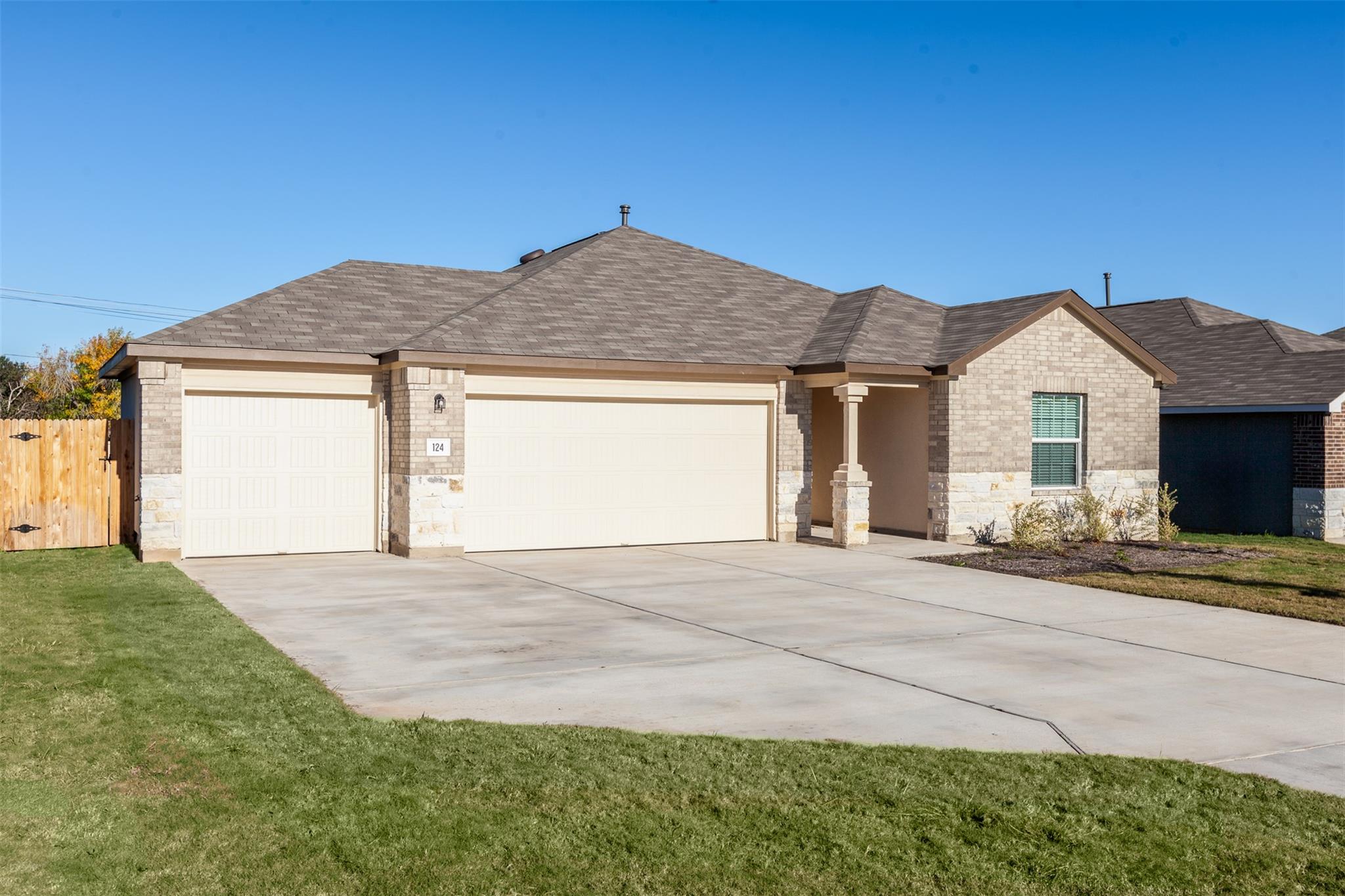 124 Juniper Springs Rd, Kyle, TX 78640