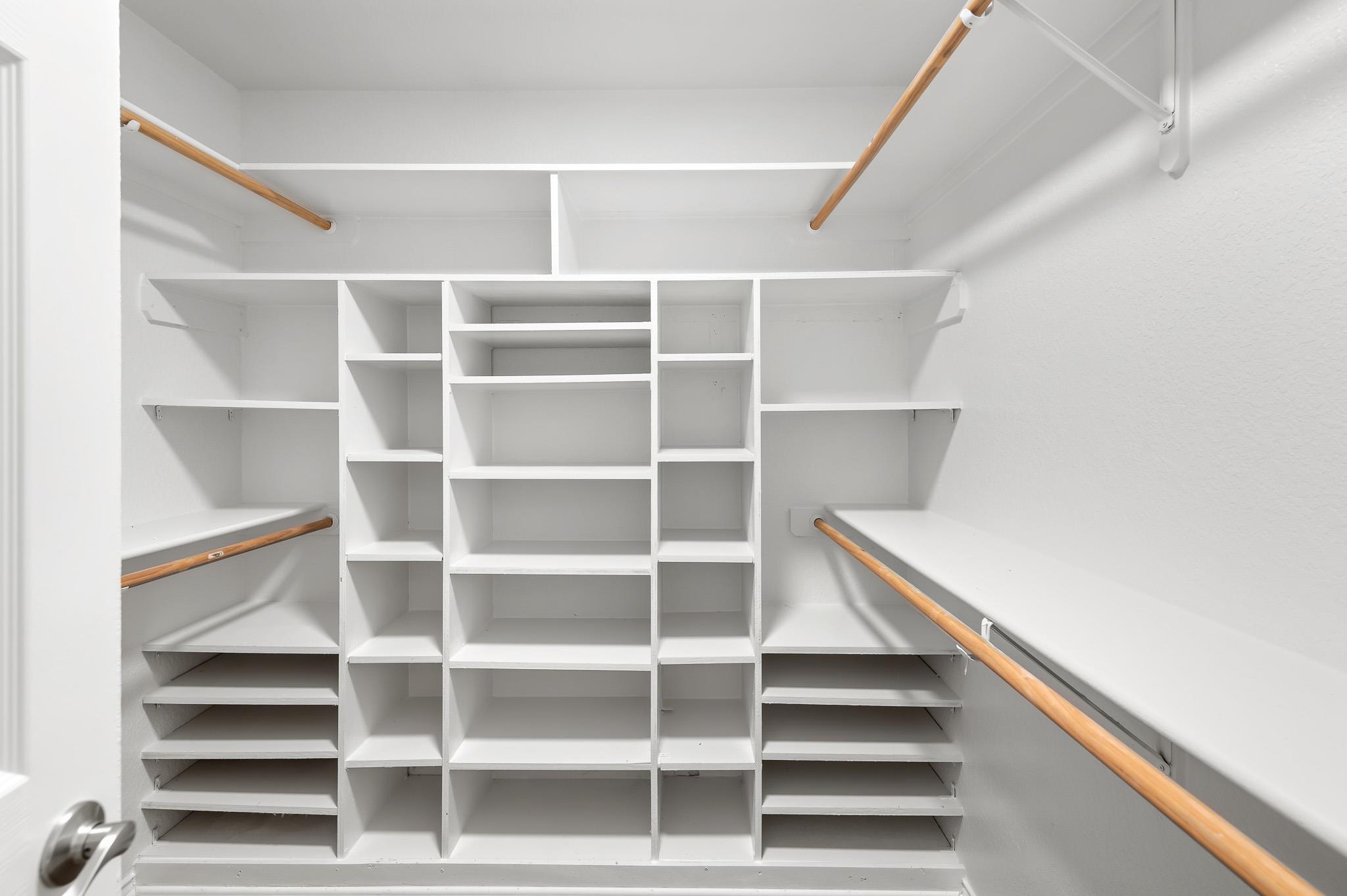 2571 Georgian Dr, Georgetown, TX 78626