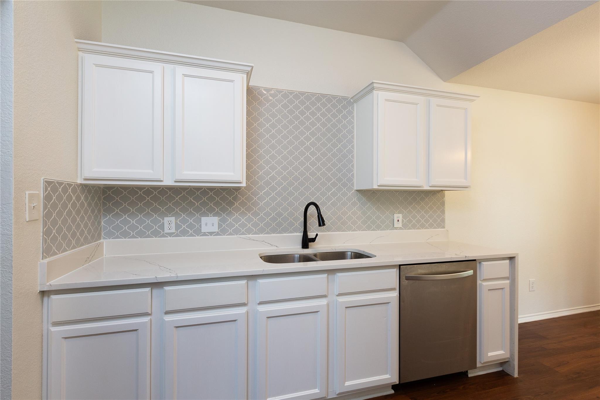 2571 Georgian Dr, Georgetown, TX 78626