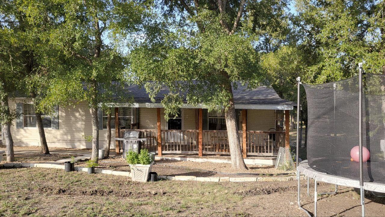 121 N Legend Oaks Dr # 516, Dale, TX 78616