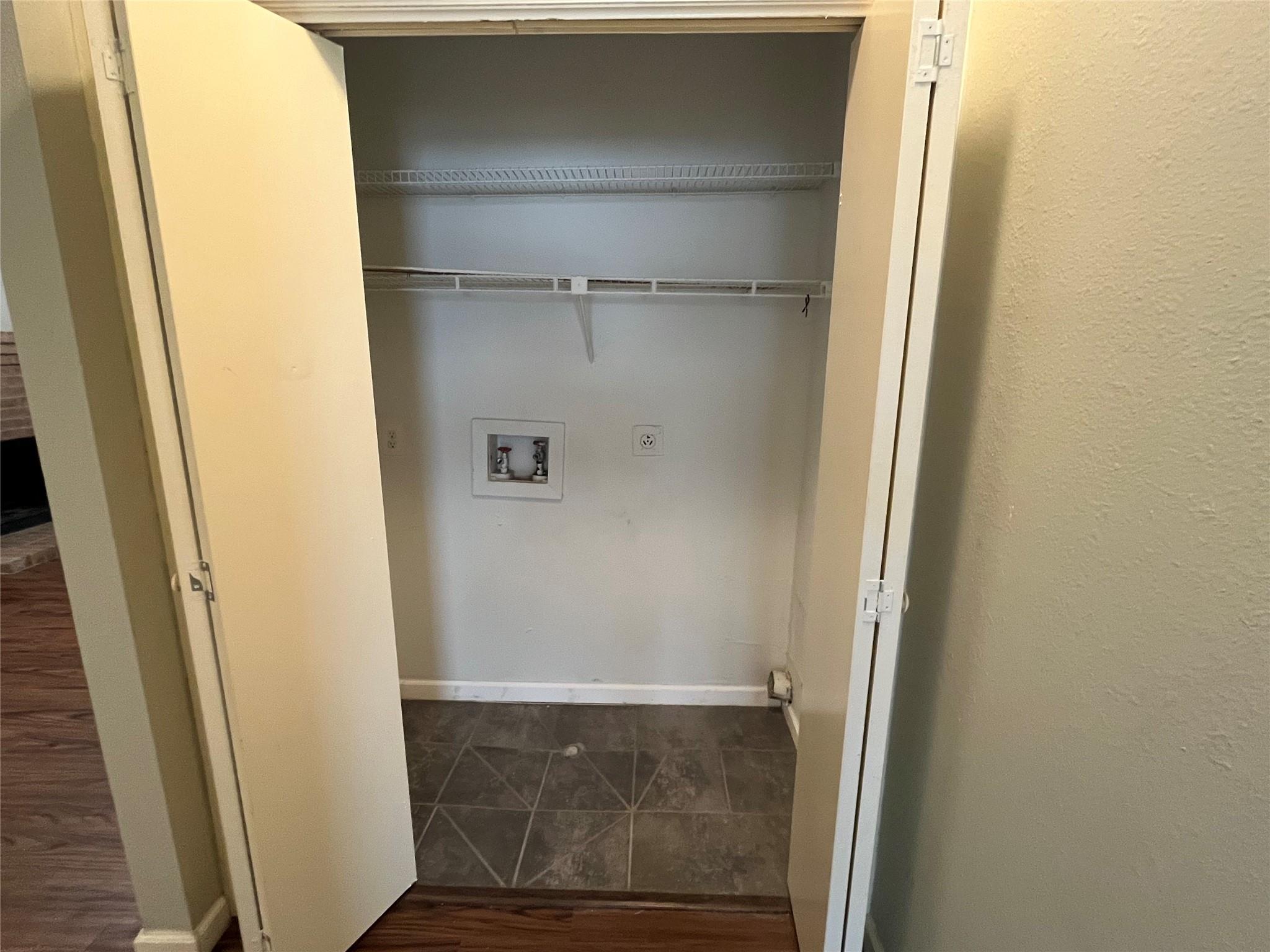 9502 Kempler Dr # B, Austin, TX 78748