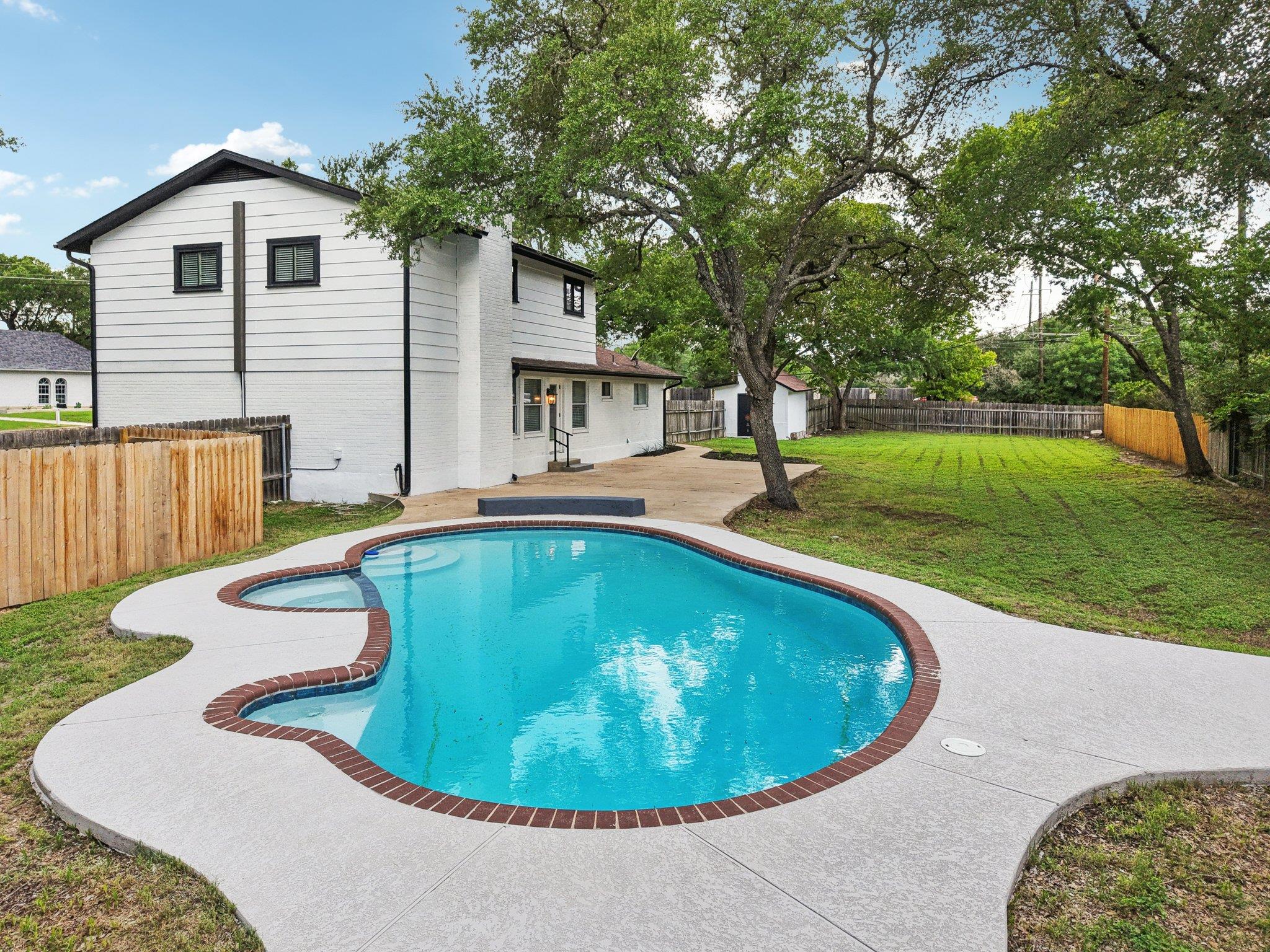10101 Dobbin Dr, Austin, TX 78748