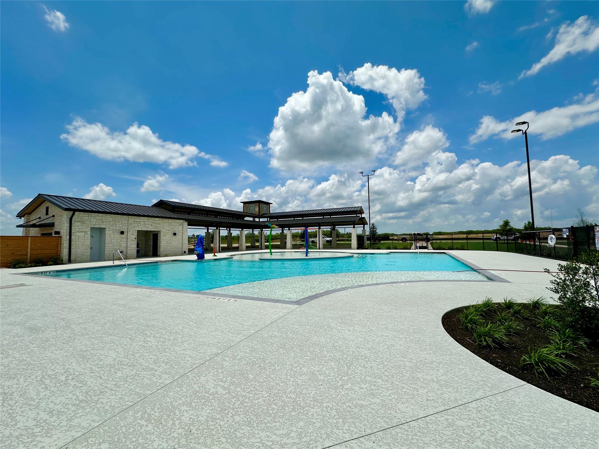 149 Gullivers Dr, Elgin, TX 78621