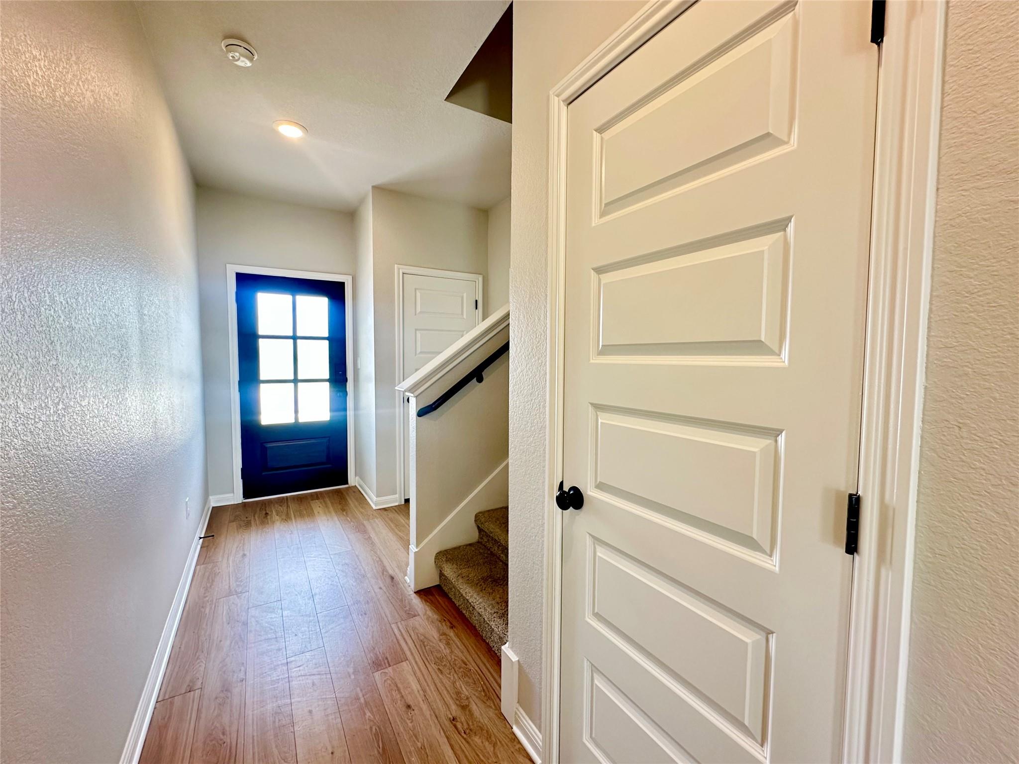 149 Gullivers Dr, Elgin, TX 78621