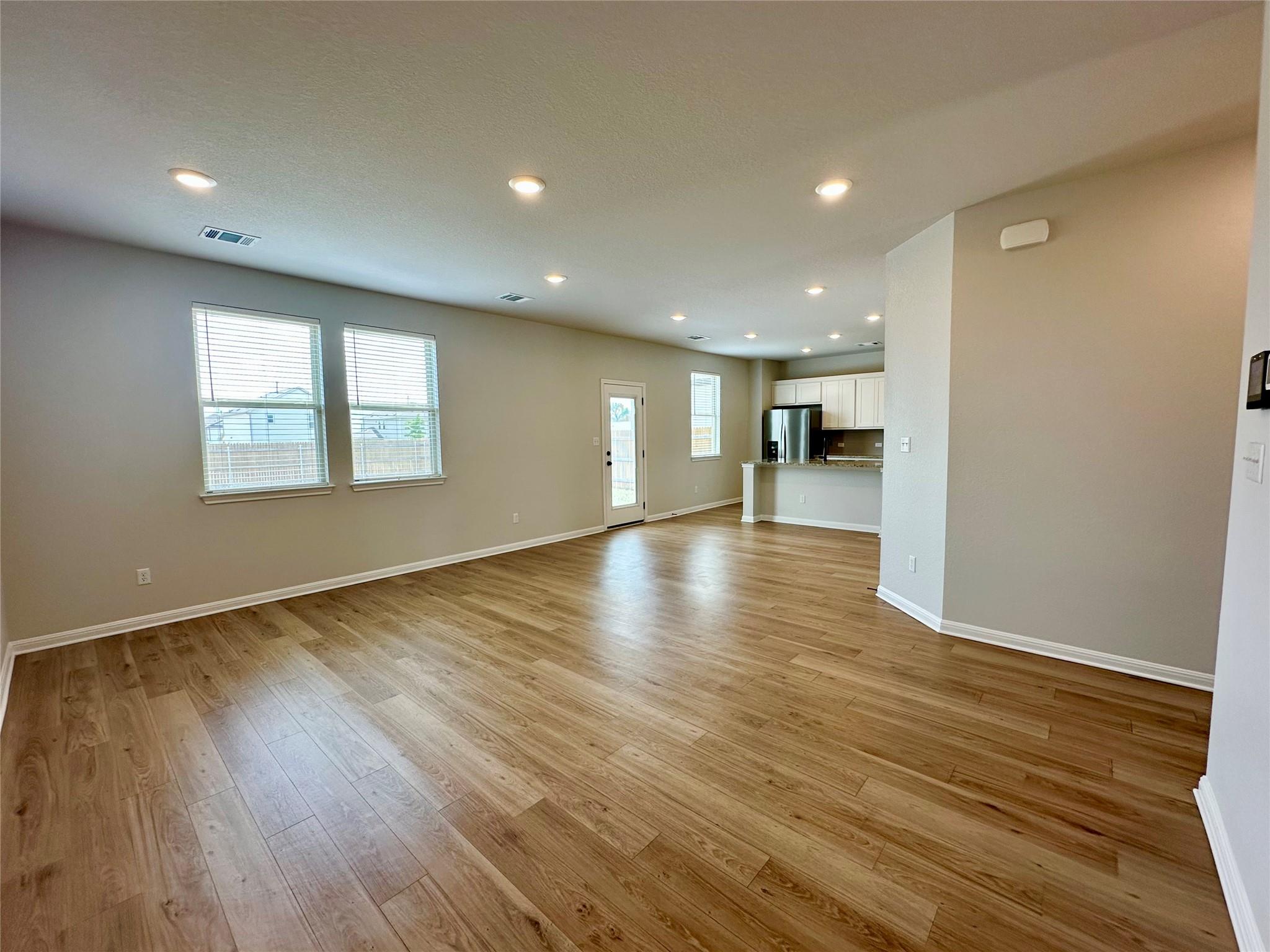 149 Gullivers Dr, Elgin, TX 78621