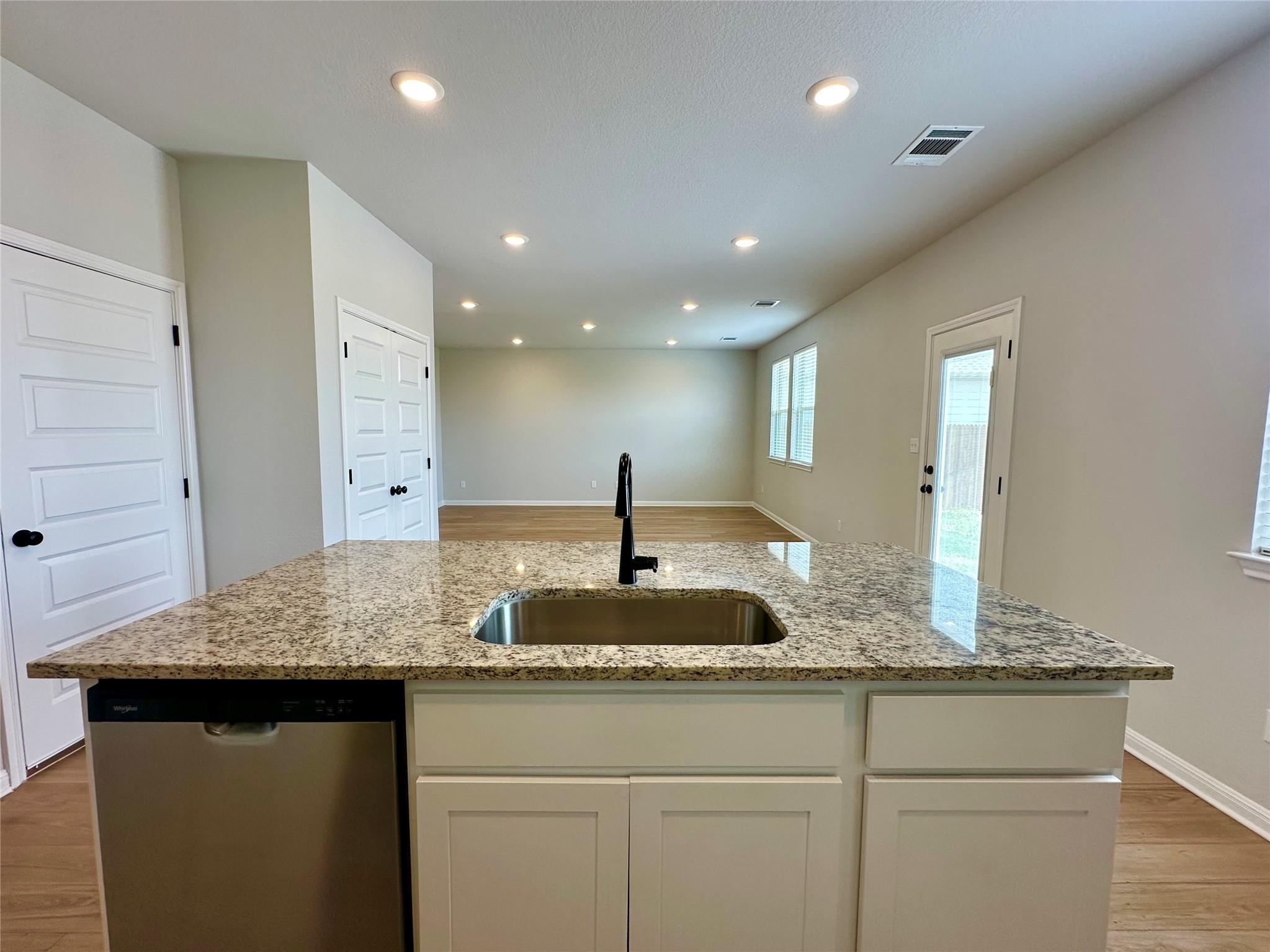 149 Gullivers Dr, Elgin, TX 78621