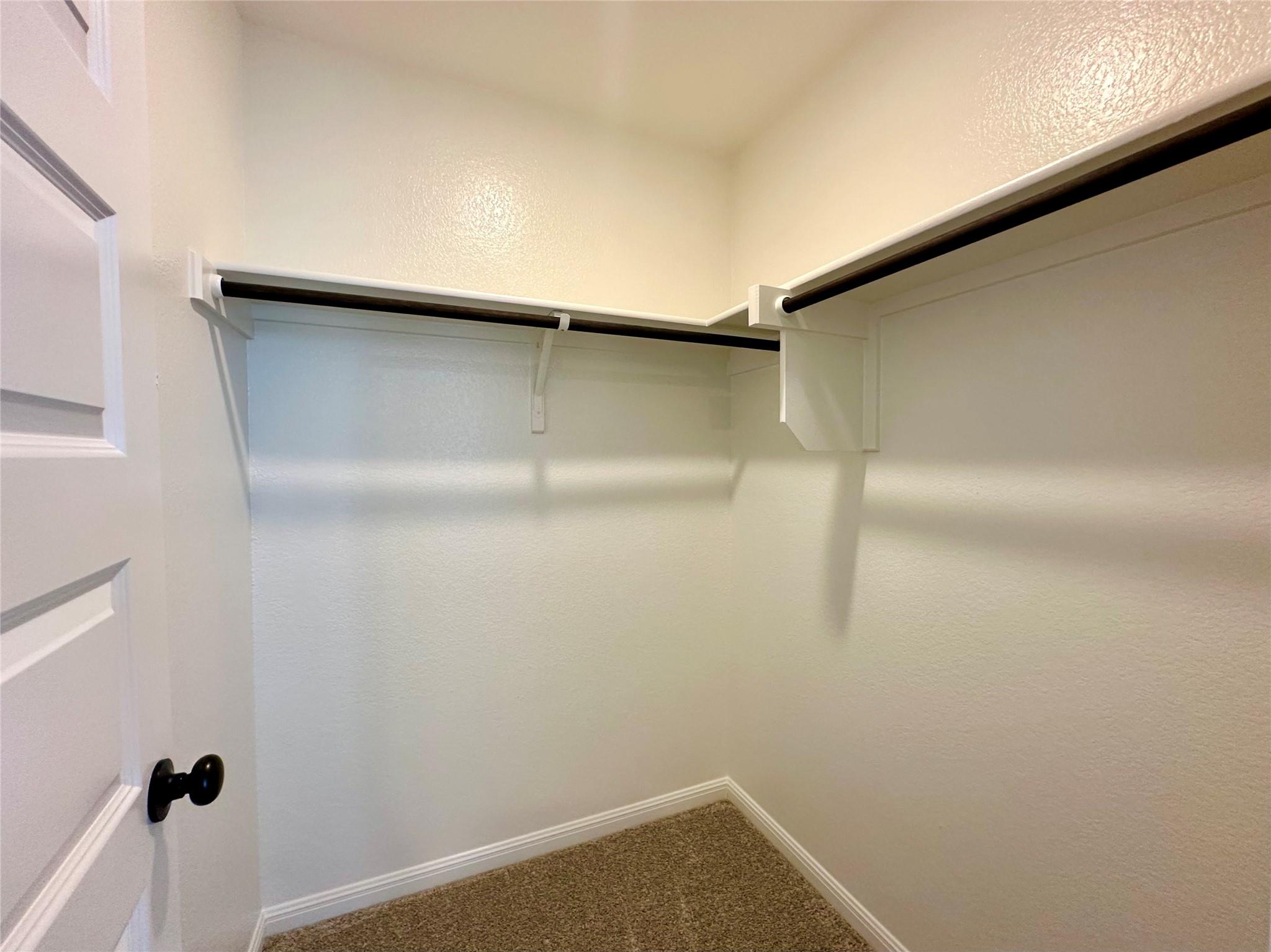 149 Gullivers Dr, Elgin, TX 78621
