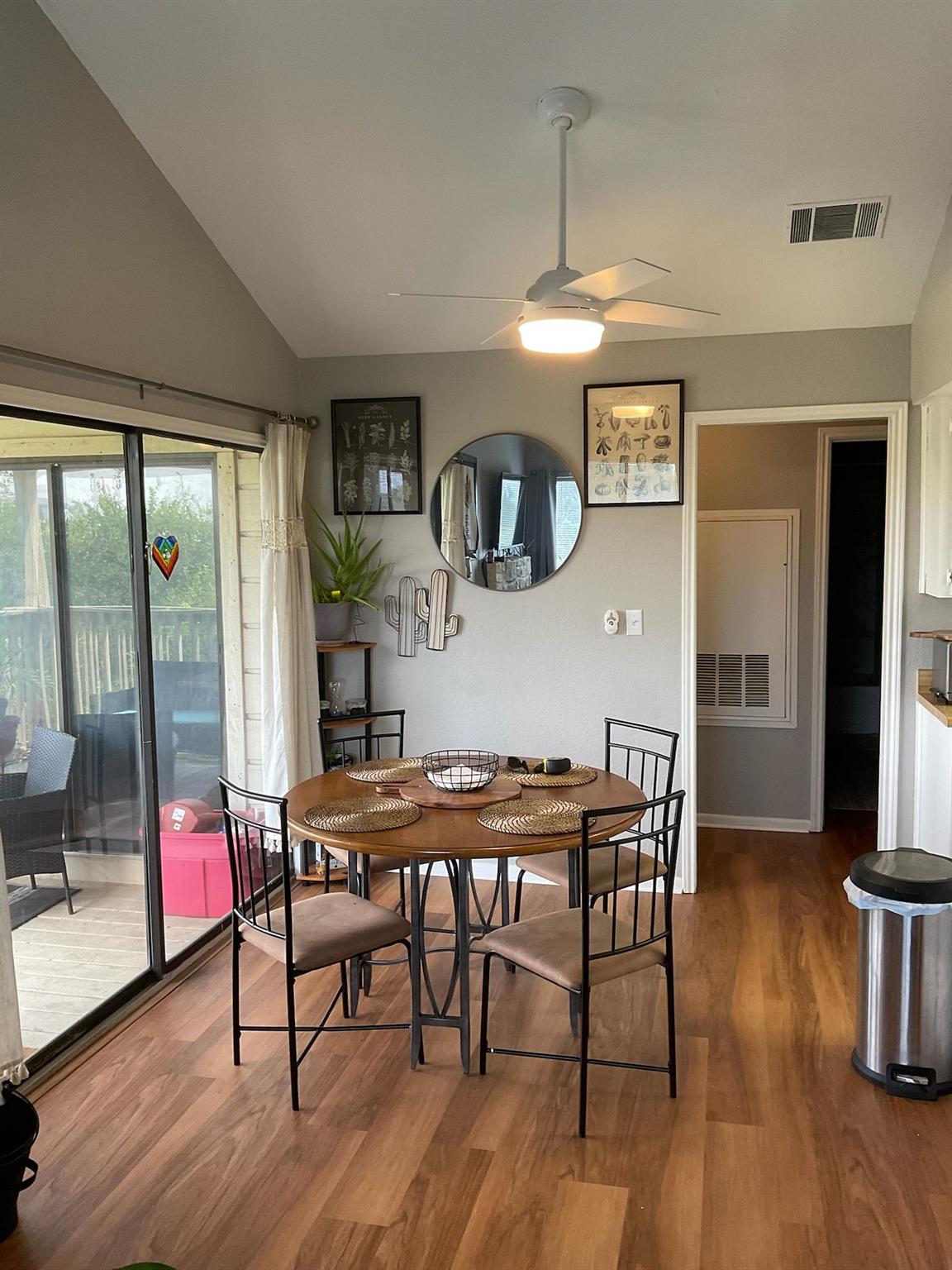 1013 Chestnut St # Building C, Unit 5, San Marcos, TX 78666