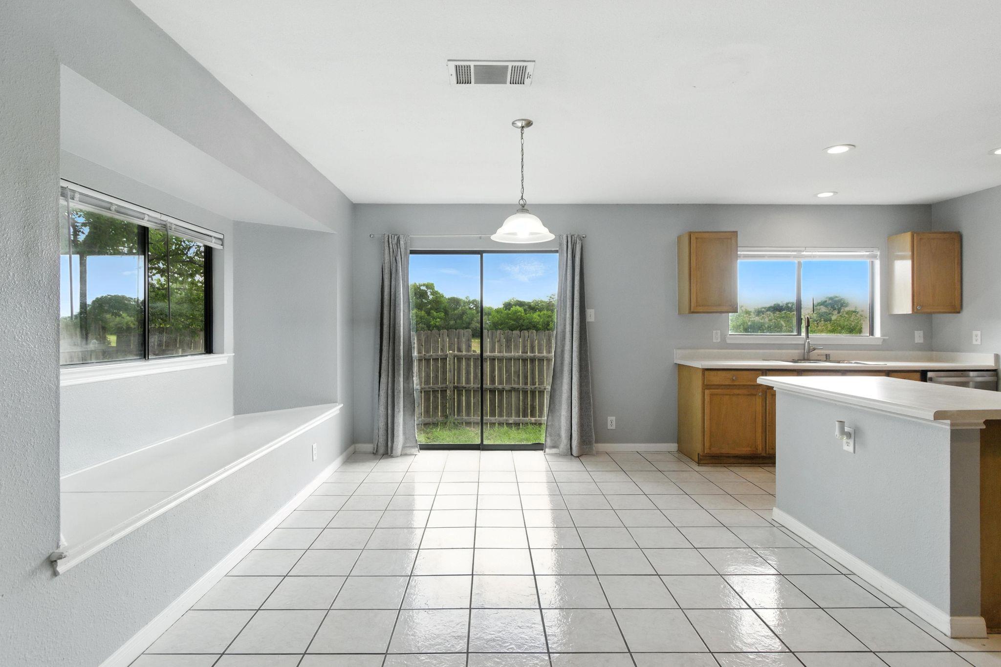 2402 Glen Field Dr, Cedar Park, TX 78613