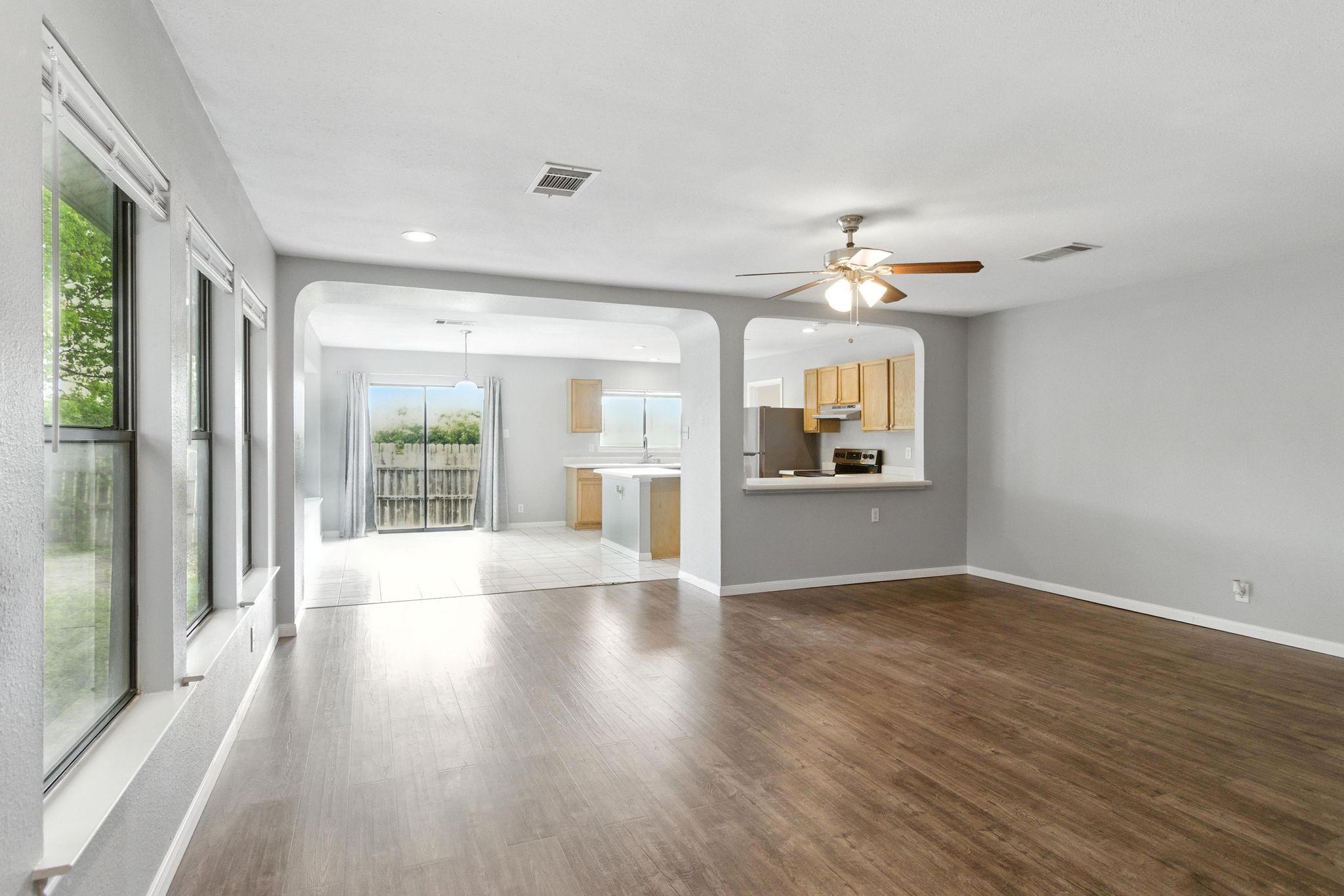 2402 Glen Field Dr, Cedar Park, TX 78613