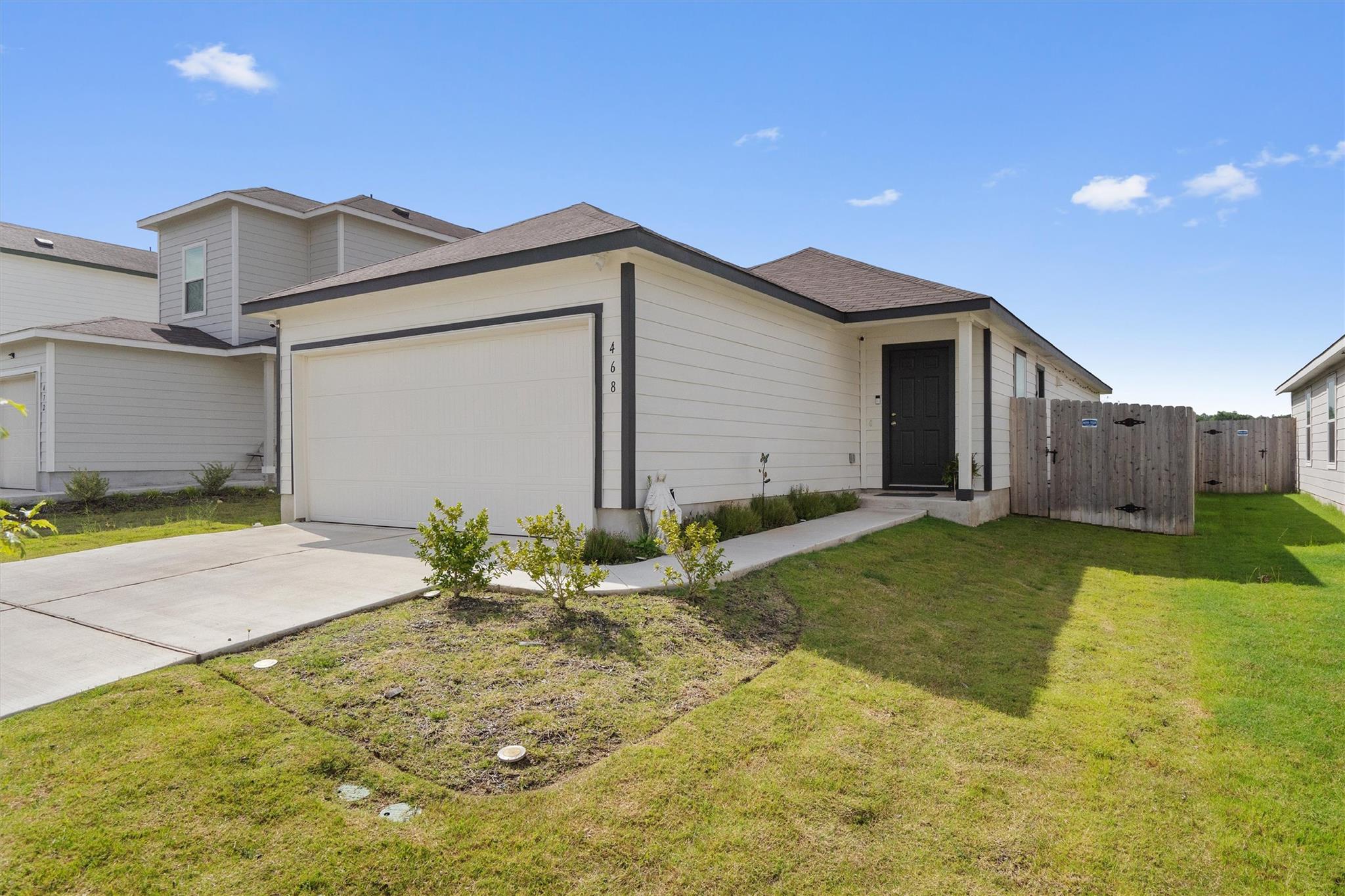 468 Marty Allen Loop, Jarrell, TX 76537
