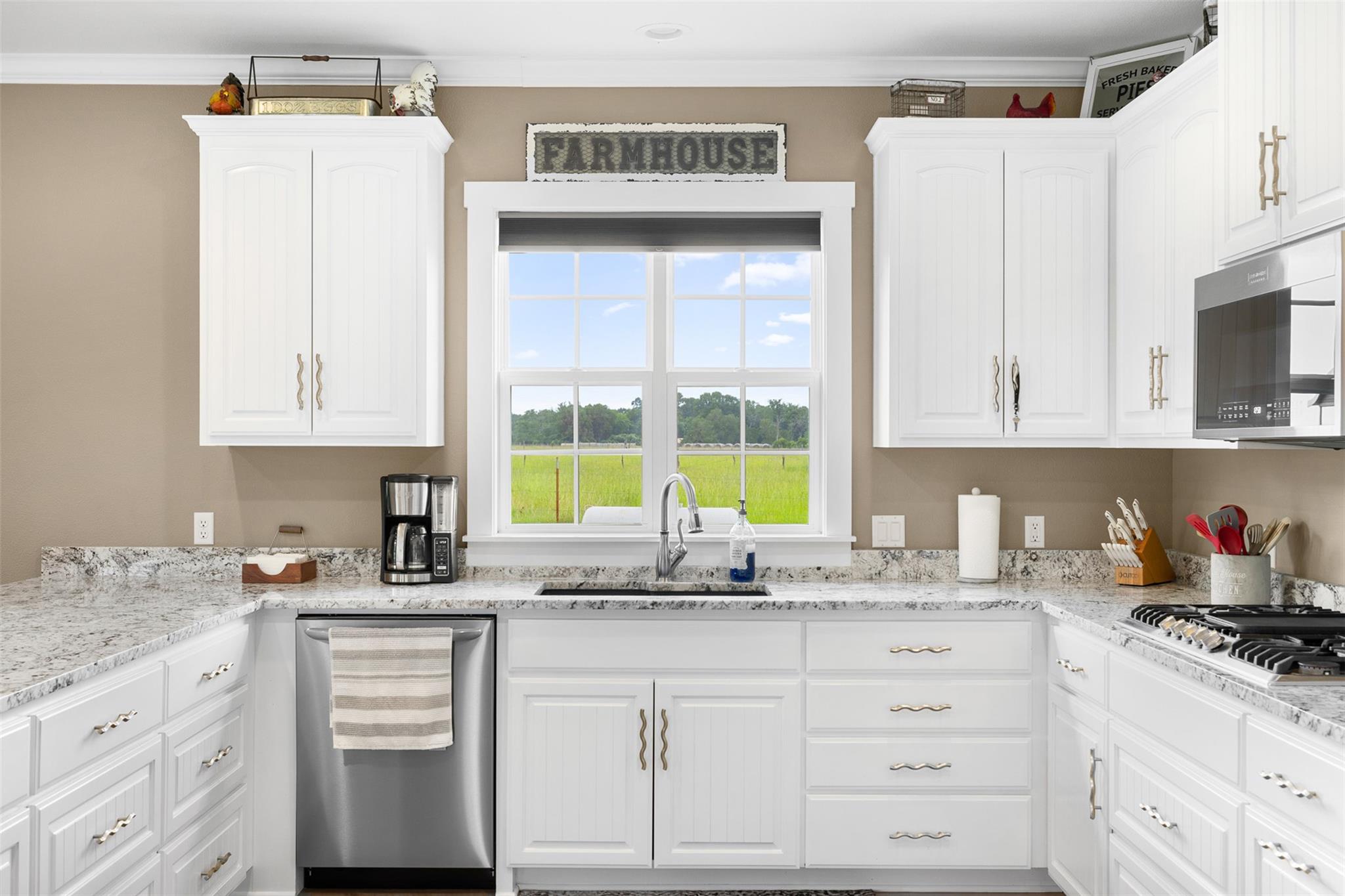 1122 County Road 344 Rd, Lexington, TX 78947