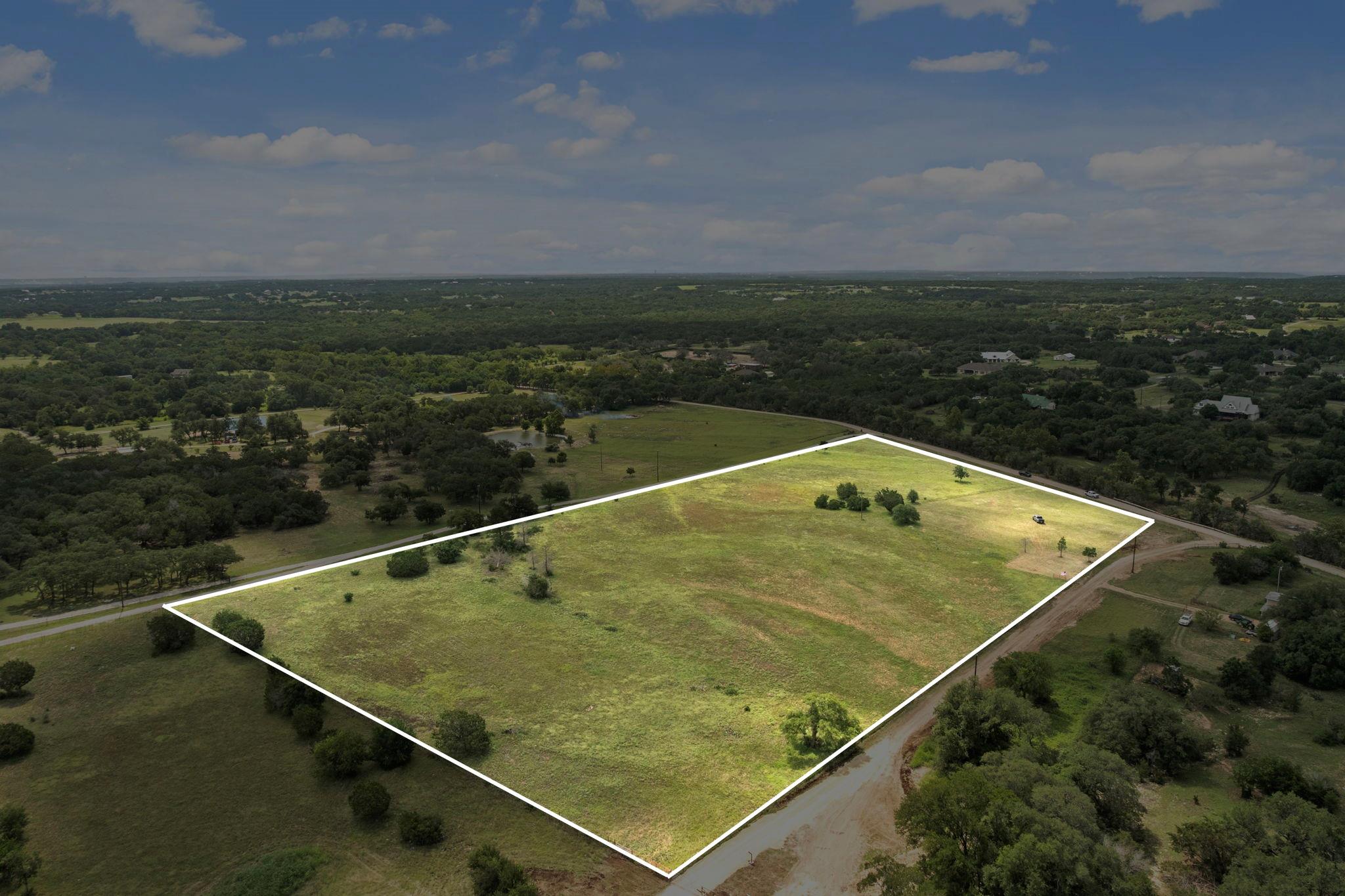 680 County Road 285, Liberty Hill, TX 78642