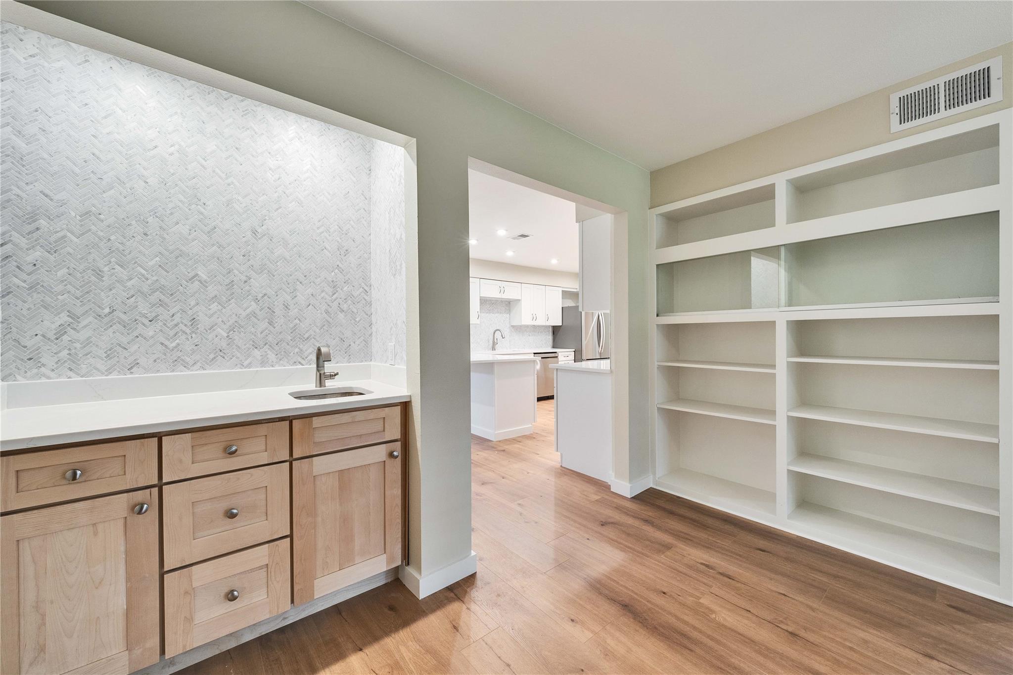 8111 Middle Ct, Austin, TX 78759