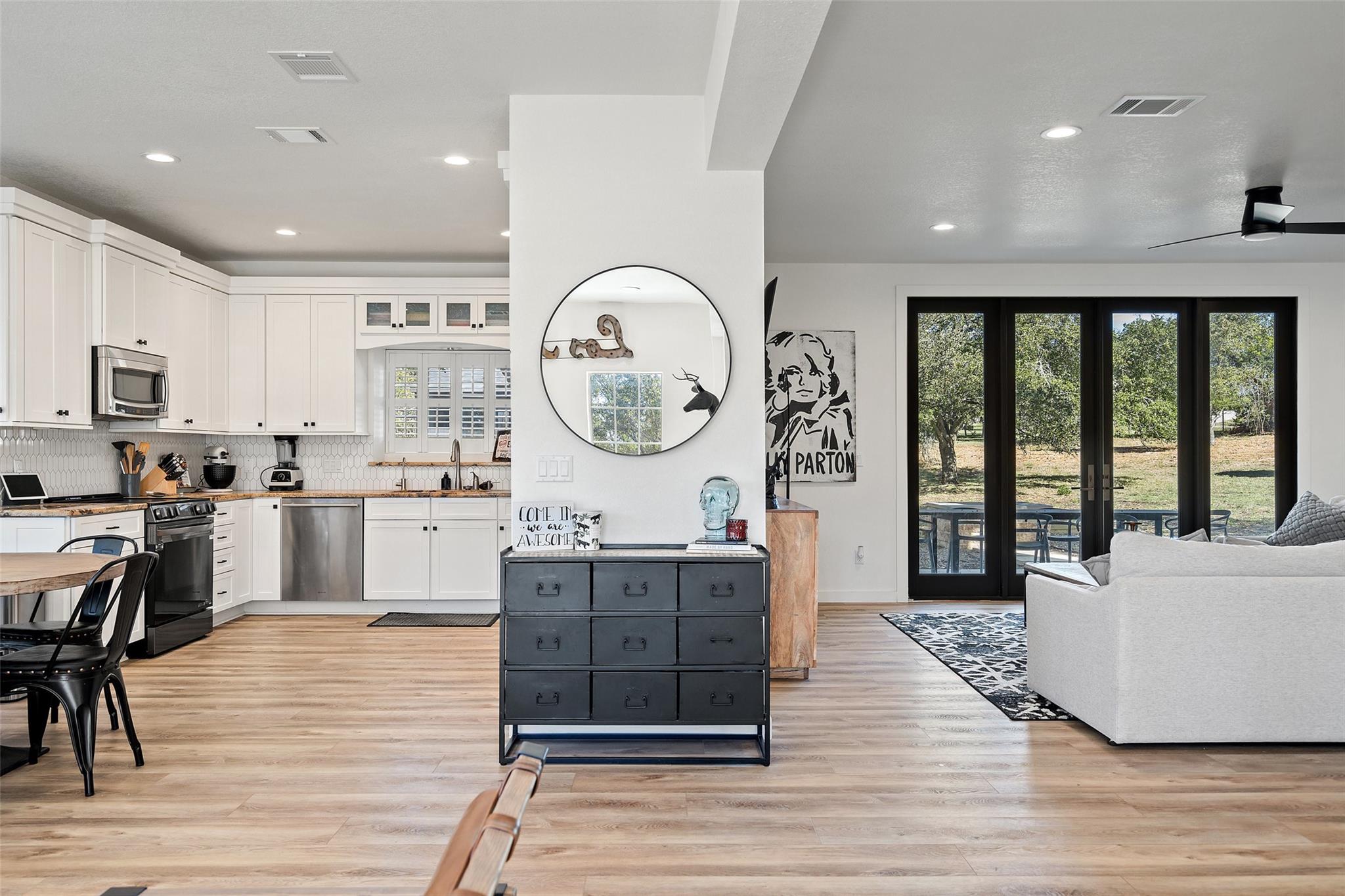 310 Saddle Blanket Dr, Dripping Springs, TX 78620