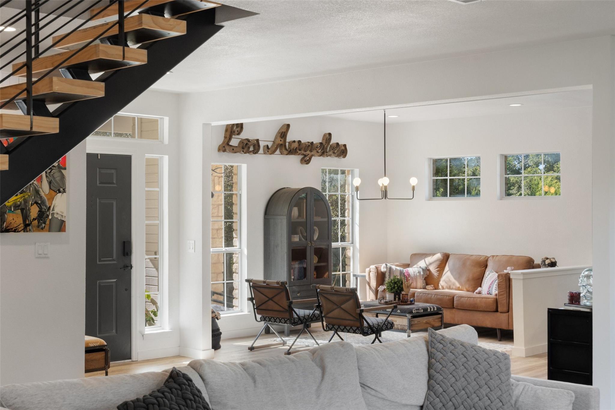 310 Saddle Blanket Dr, Dripping Springs, TX 78620