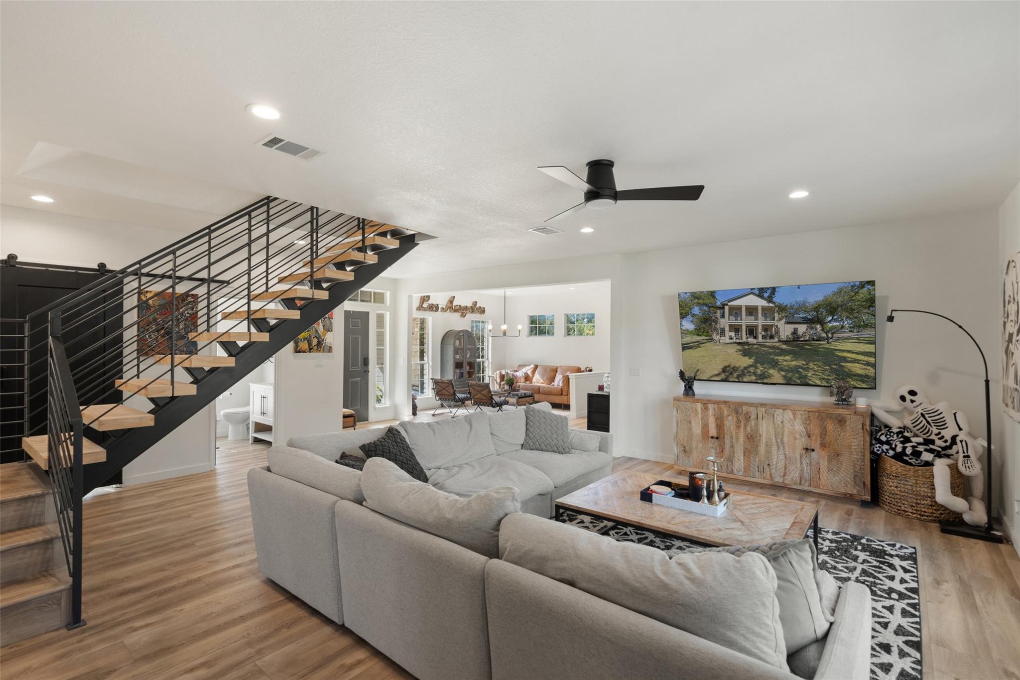310 Saddle Blanket Dr, Dripping Springs, TX 78620