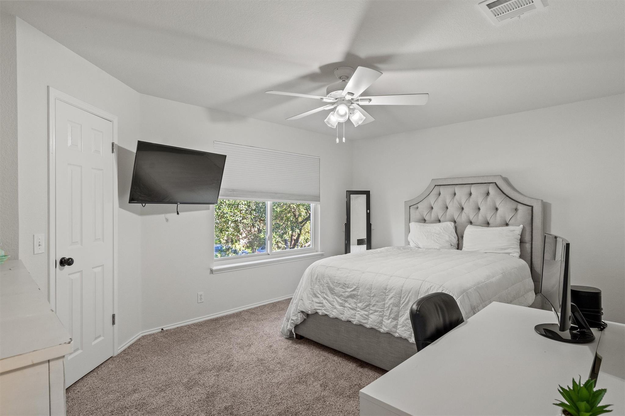 16001 Mickey Dr, Austin, TX 78717