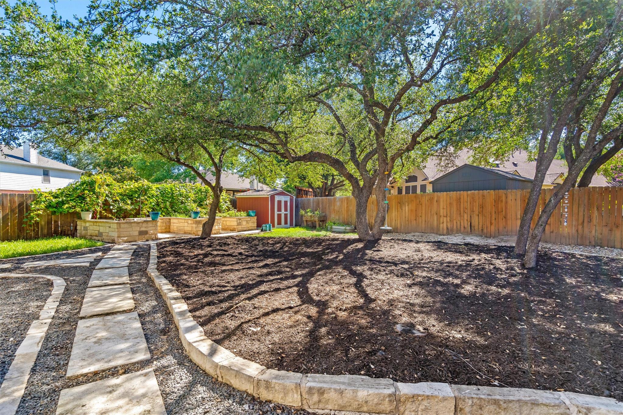 16001 Mickey Dr, Austin, TX 78717