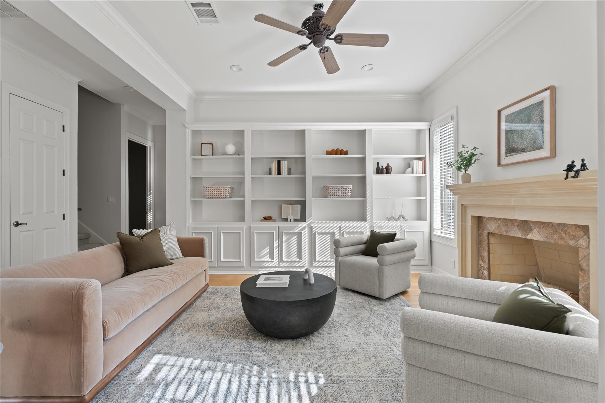 6636 Dogwood Creek Dr, Austin, TX 78746