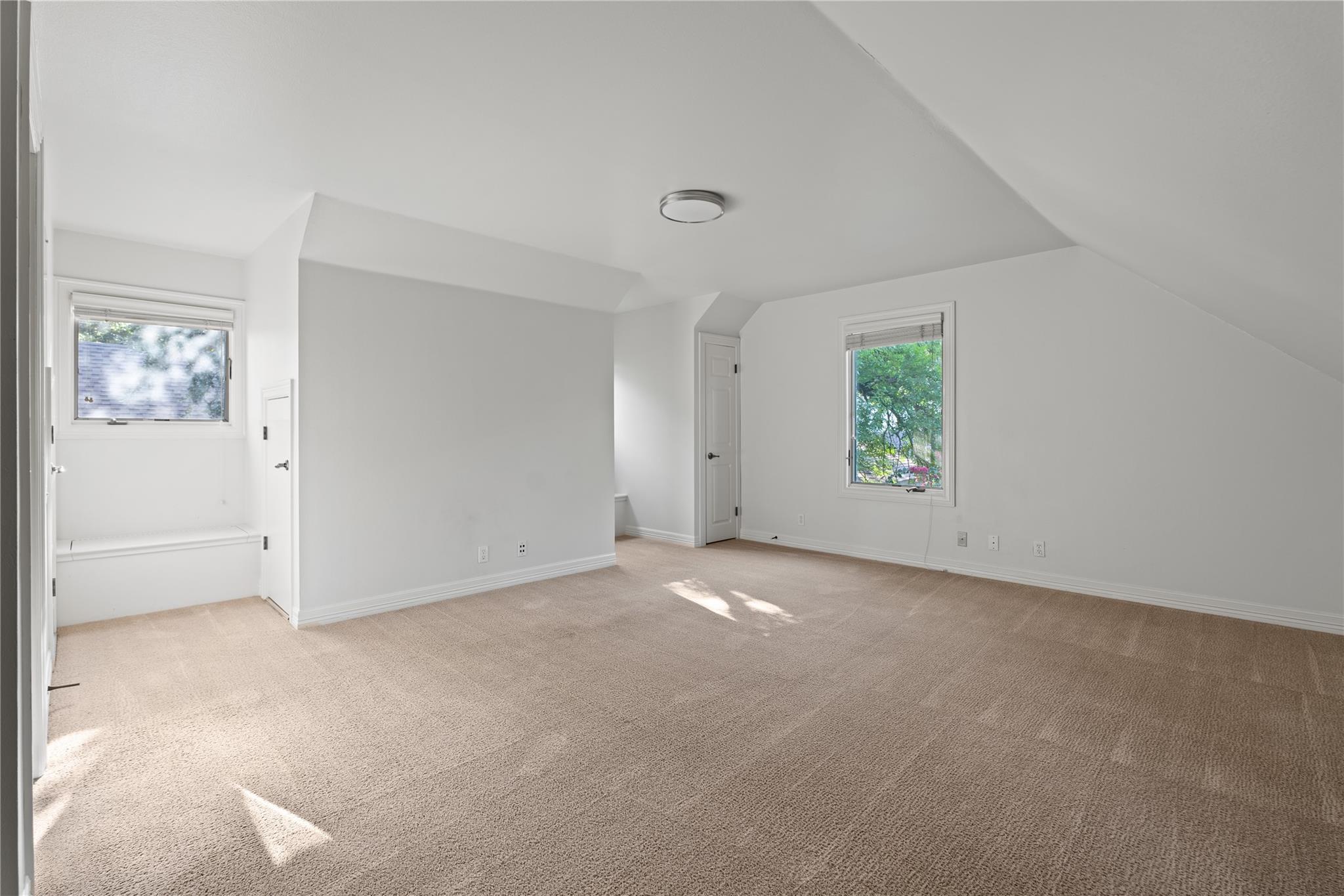 6636 Dogwood Creek Dr, Austin, TX 78746