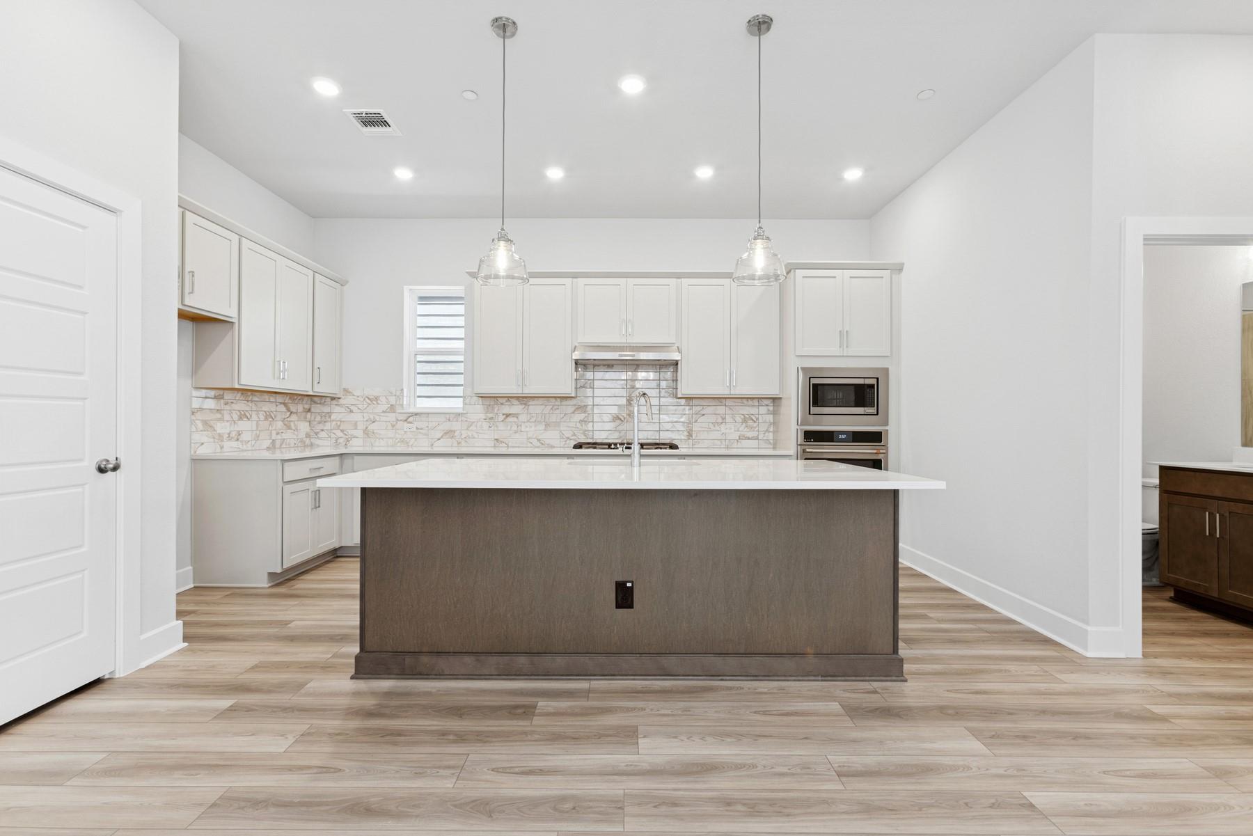 829 Nadal Path, Round Rock, TX 78664