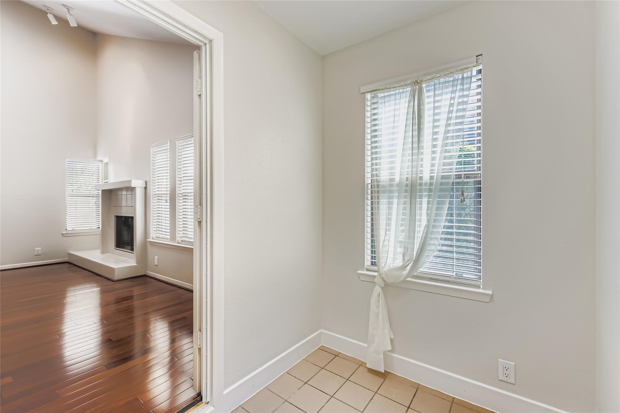 3315 W William Cannon Dr # A, Austin, TX 78745