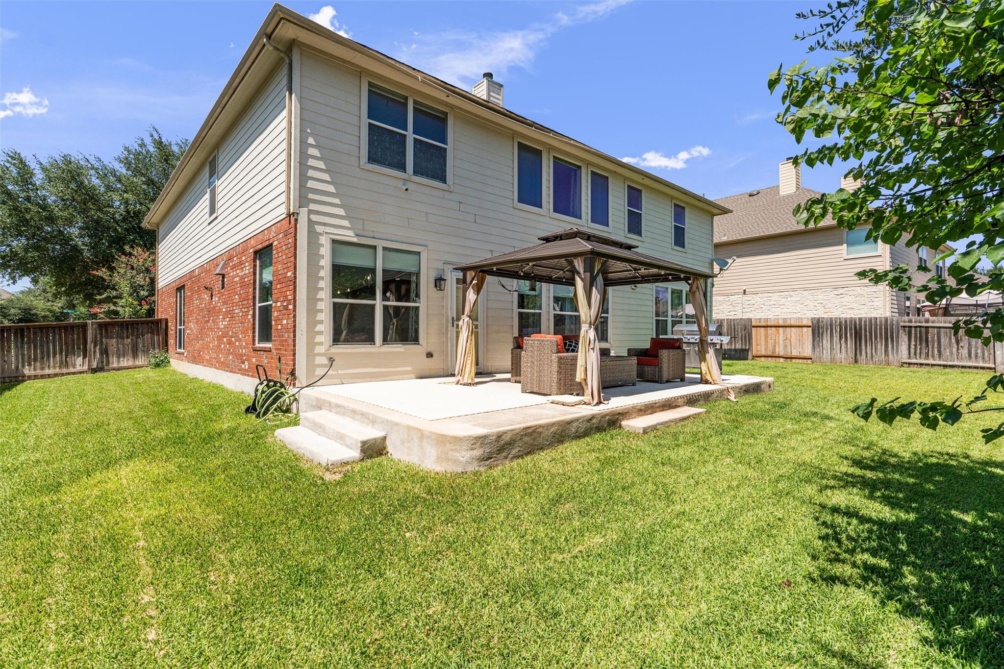701 Old Ravine Ct, Round Rock, TX 78665