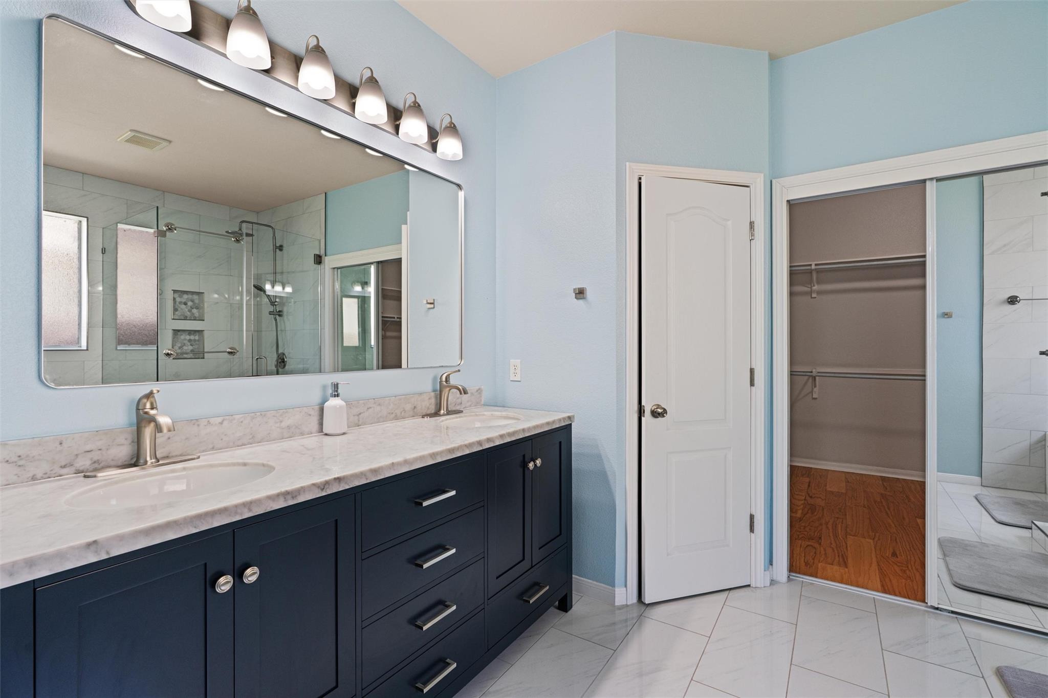 701 Old Ravine Ct, Round Rock, TX 78665