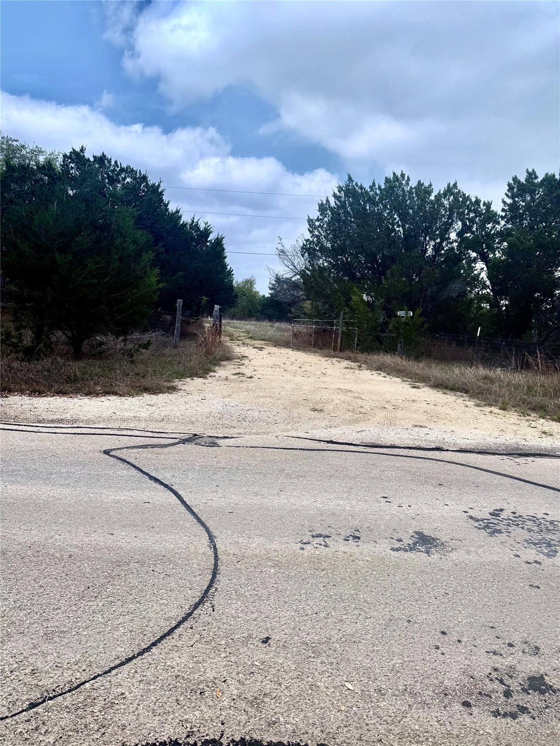 301 County Road 278, Liberty Hill, TX 78642