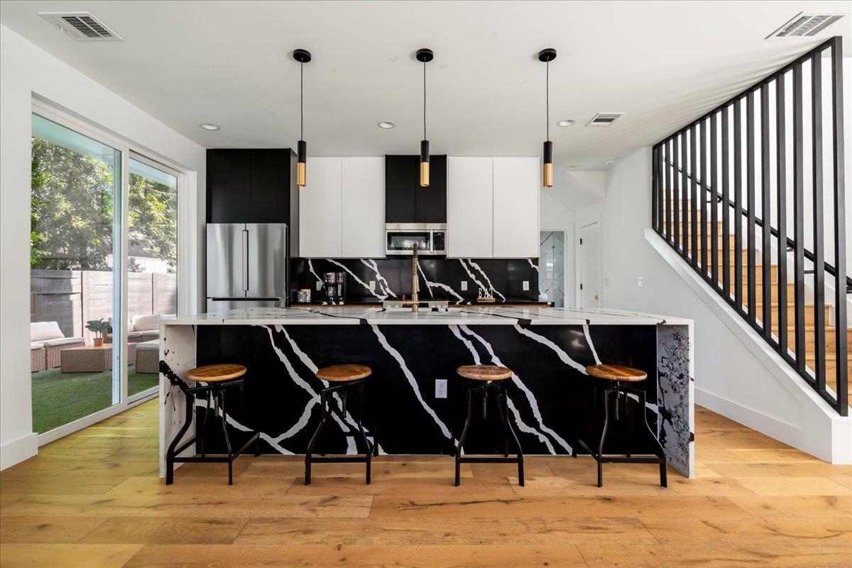2902 Gonzales St # 2, Austin, TX 78702