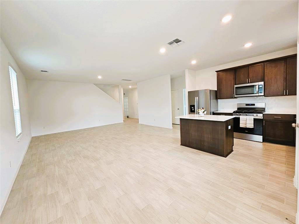 1621 Hope Ranch Rds, Leander, TX 78641