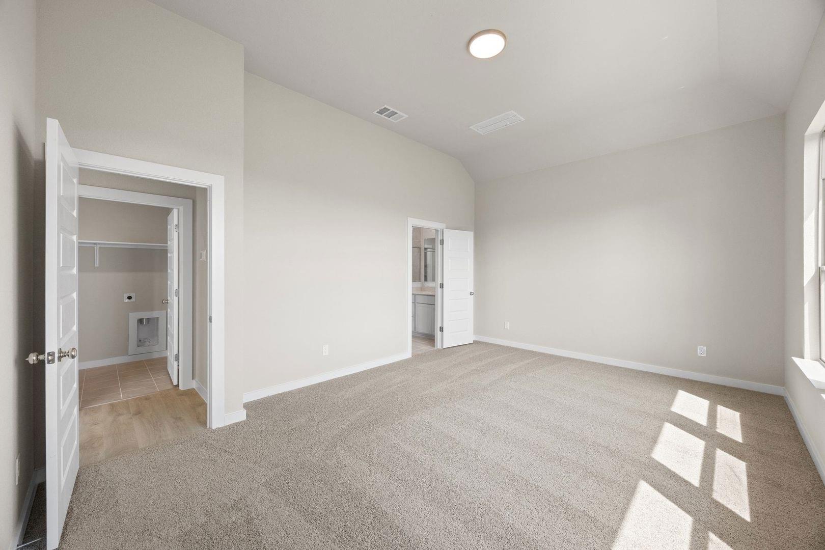 100 Divisadero Dr, Hutto, TX 78634