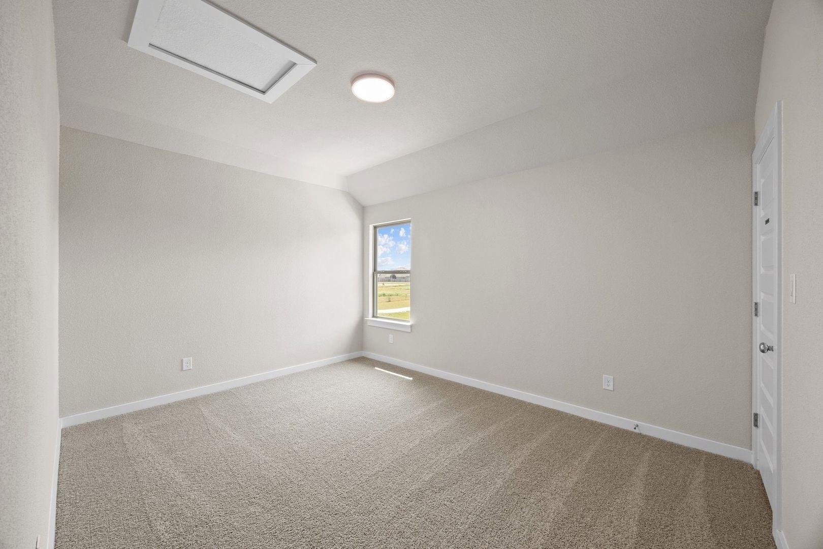 100 Divisadero Dr, Hutto, TX 78634