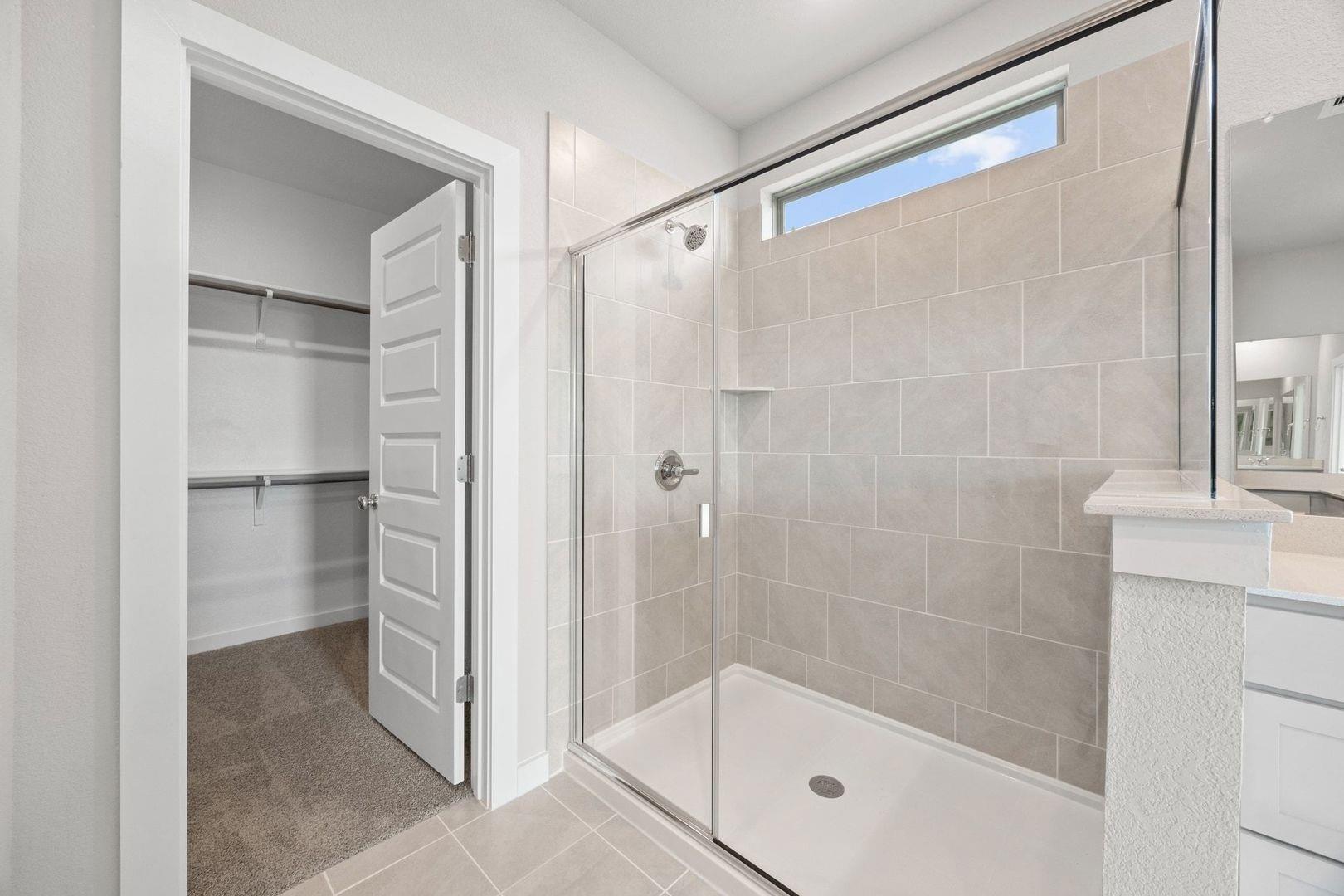 100 Divisadero Dr, Hutto, TX 78634