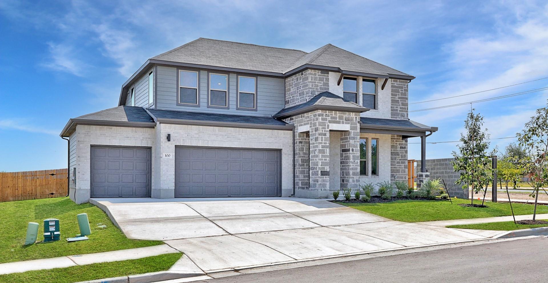 100 Divisadero Dr, Hutto, TX 78634