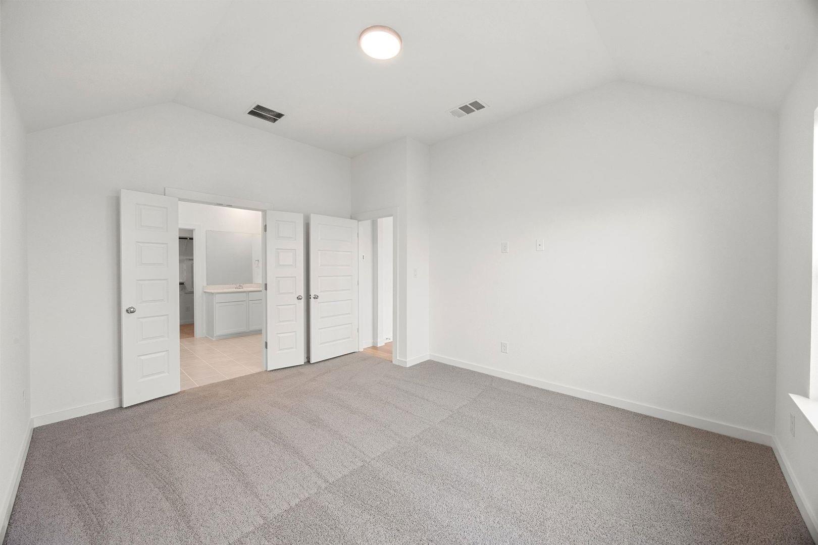 104 Divisadero Dr, Hutto, TX 78634