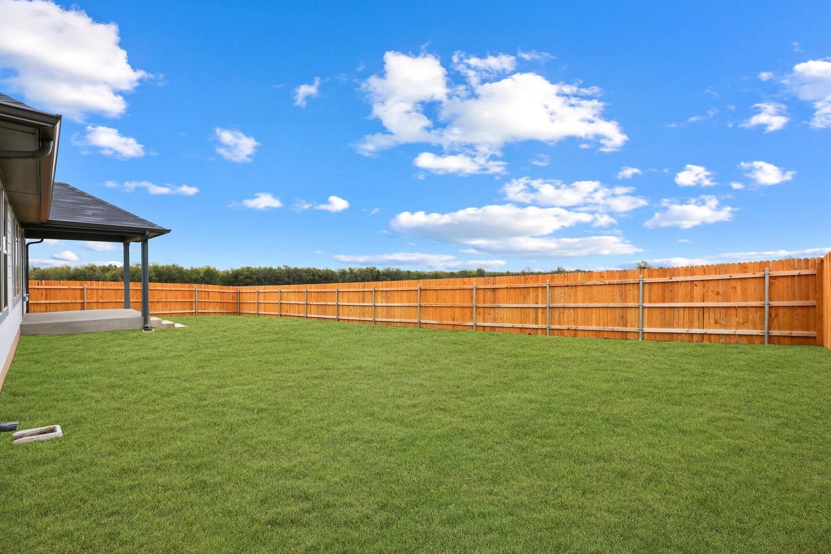 104 Divisadero Dr, Hutto, TX 78634