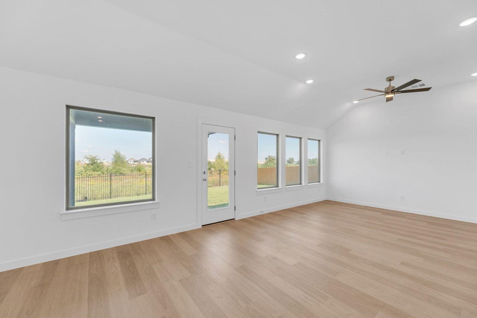 312 Sepulveda St, Hutto, TX 78634