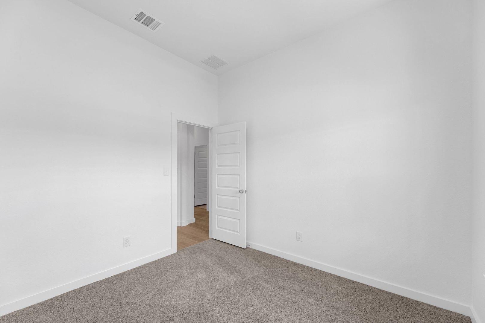 312 Sepulveda St, Hutto, TX 78634