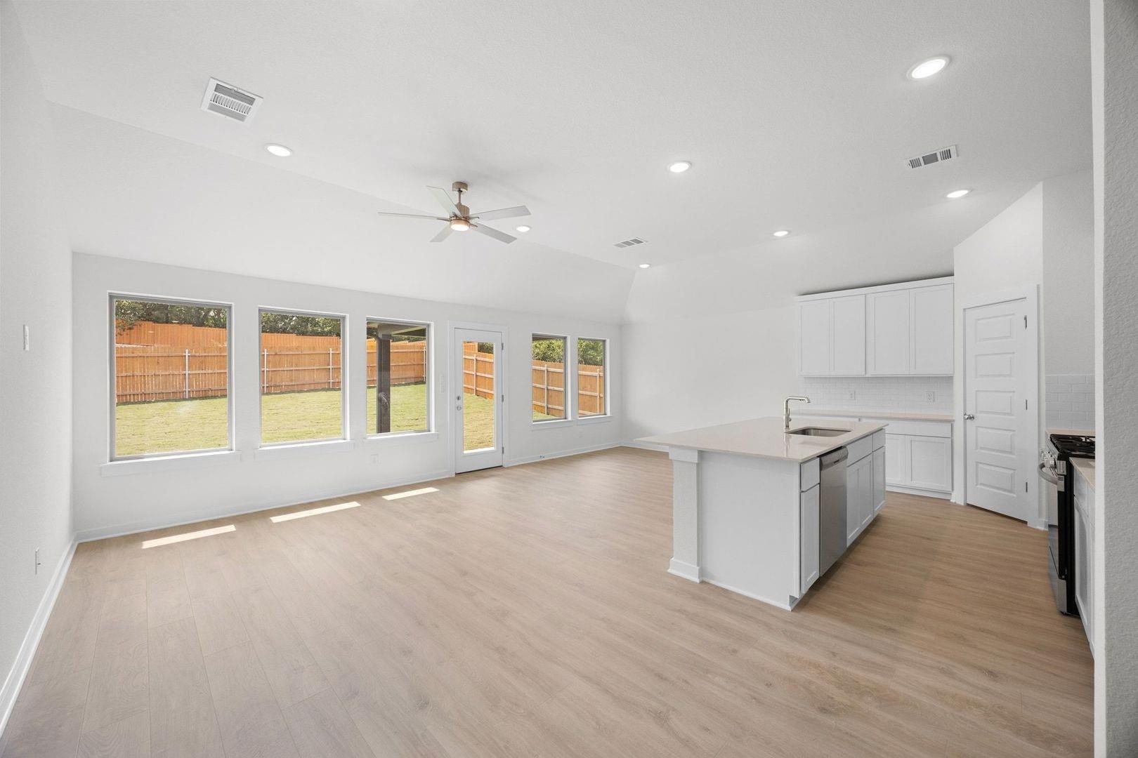 313 Sepulveda St, Hutto, TX 78634