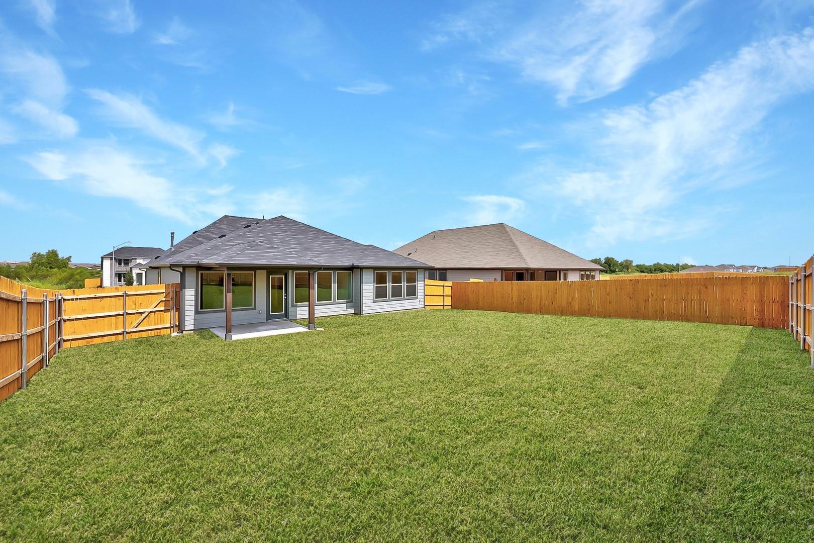 313 Sepulveda St, Hutto, TX 78634