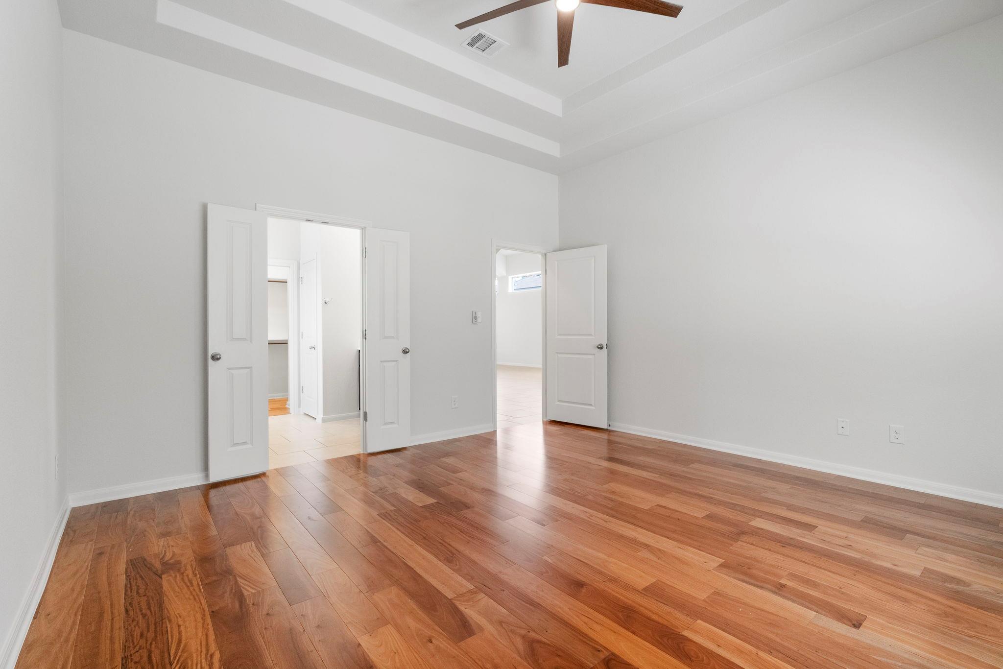 1336 Sanders, Kyle, TX 78640