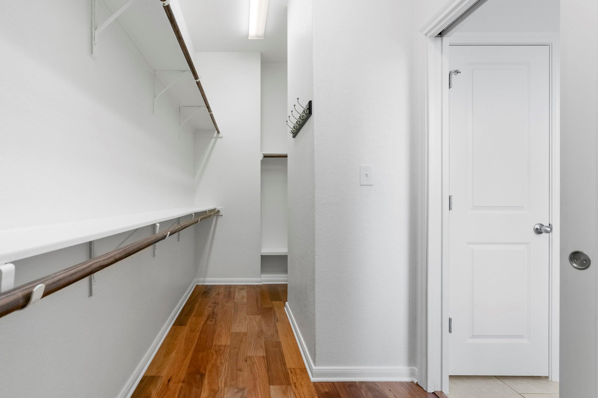 1336 Sanders, Kyle, TX 78640