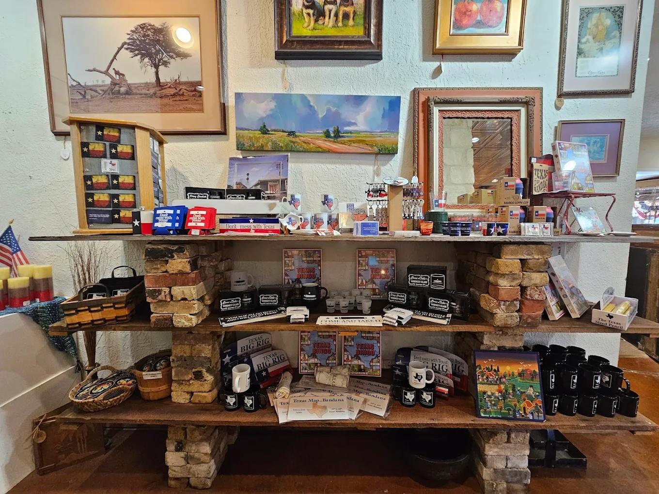 314 Wimberley Square Rd, Wimberley, TX 78676