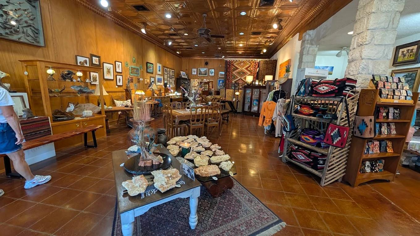 314 Wimberley Square Rd, Wimberley, TX 78676
